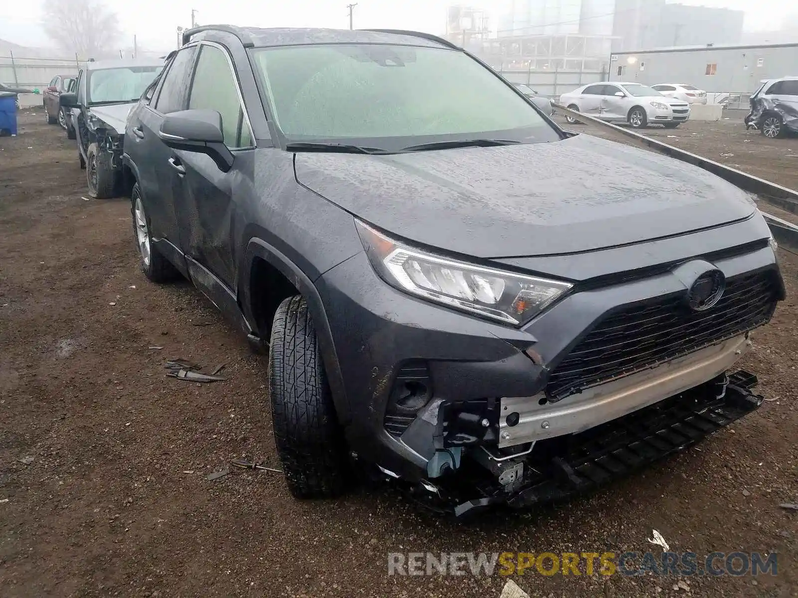 1 Photograph of a damaged car JTMP1RFV4KD009704 TOYOTA RAV4 2019