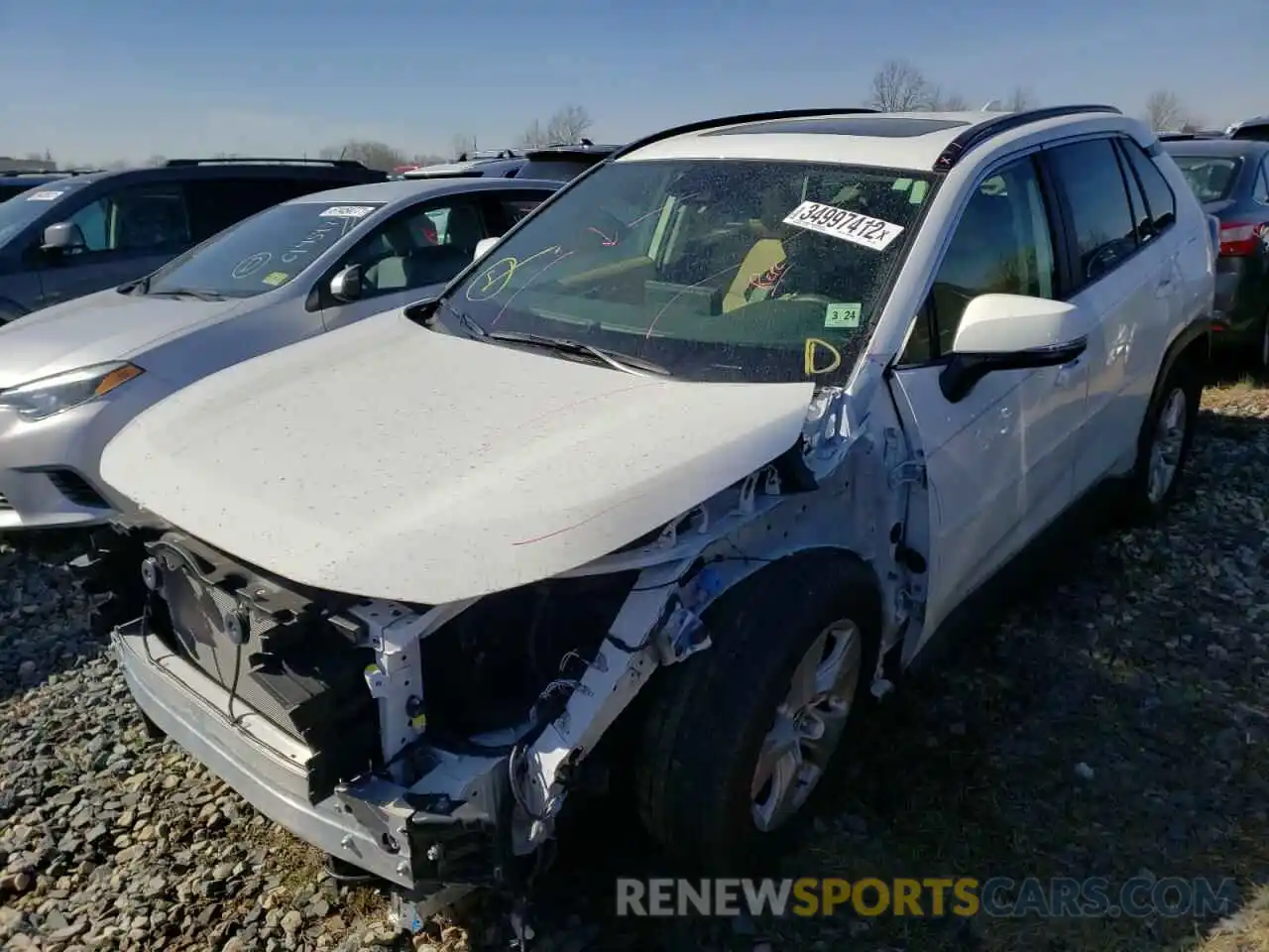 2 Photograph of a damaged car JTMP1RFV4KD013428 TOYOTA RAV4 2019