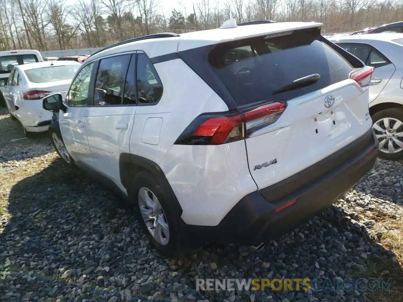 3 Photograph of a damaged car JTMP1RFV4KD013428 TOYOTA RAV4 2019