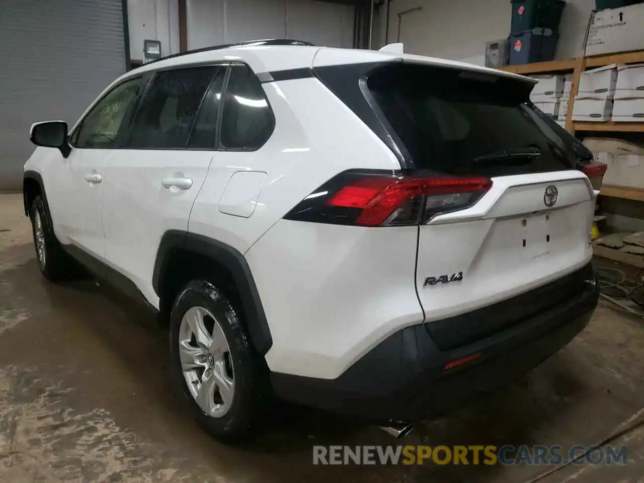 3 Photograph of a damaged car JTMP1RFV4KD013588 TOYOTA RAV4 2019