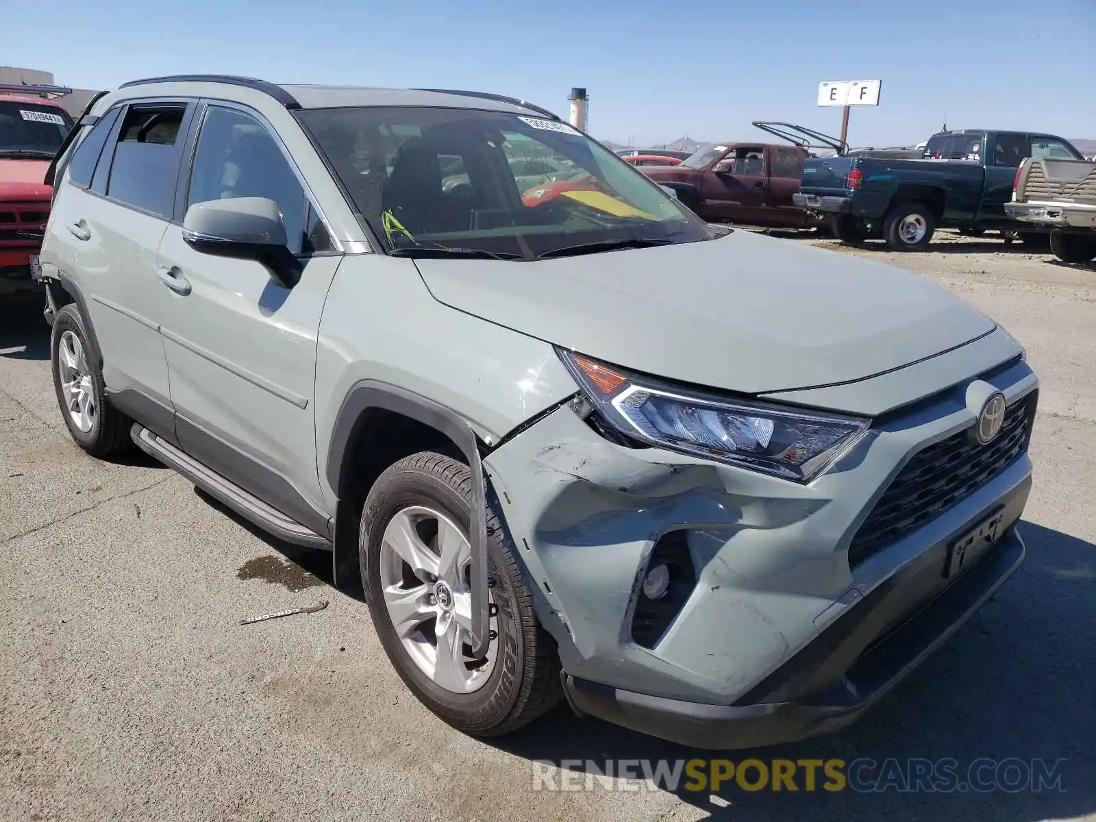 1 Photograph of a damaged car JTMP1RFV4KD014188 TOYOTA RAV4 2019