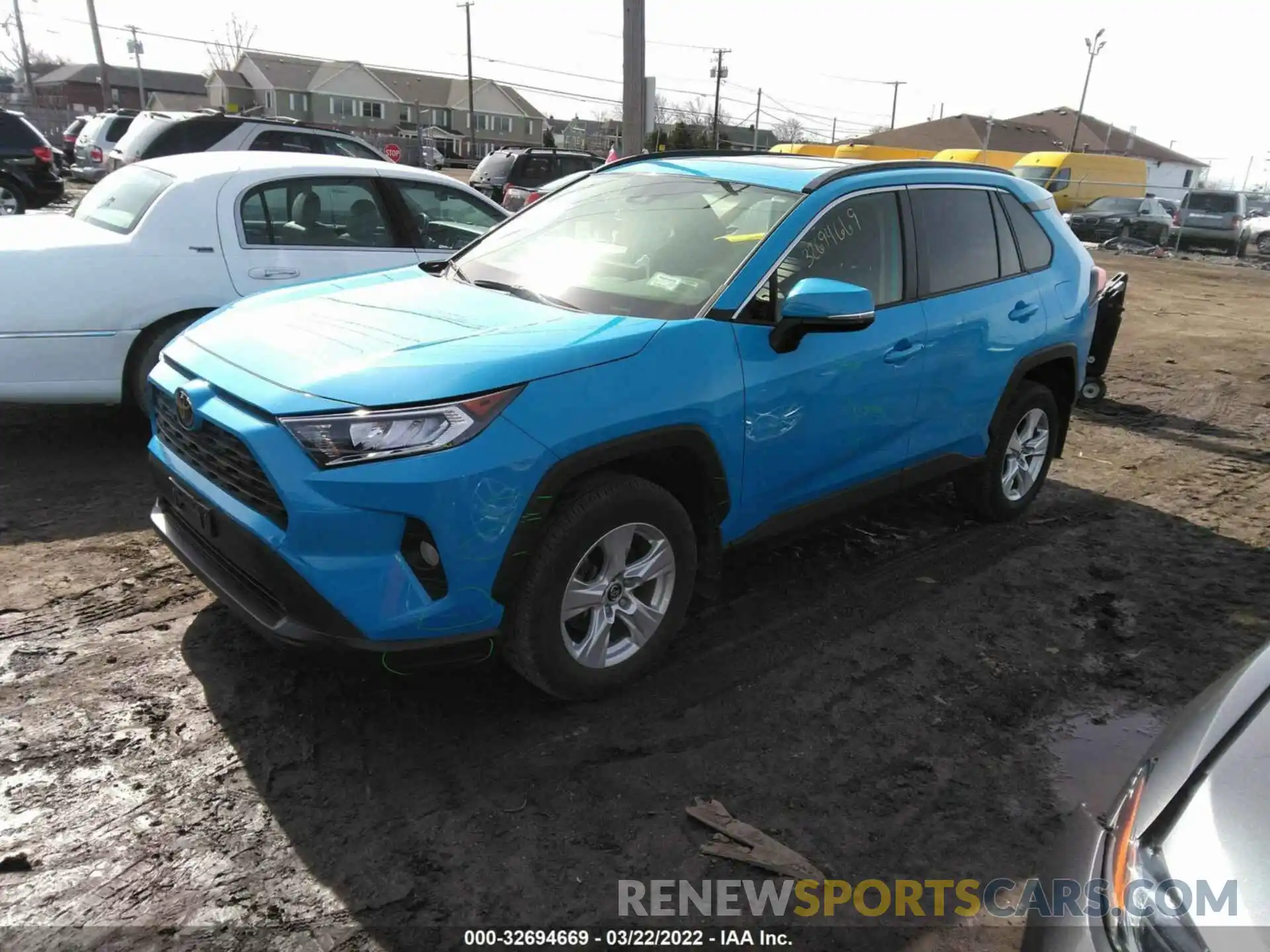 2 Photograph of a damaged car JTMP1RFV4KD016992 TOYOTA RAV4 2019