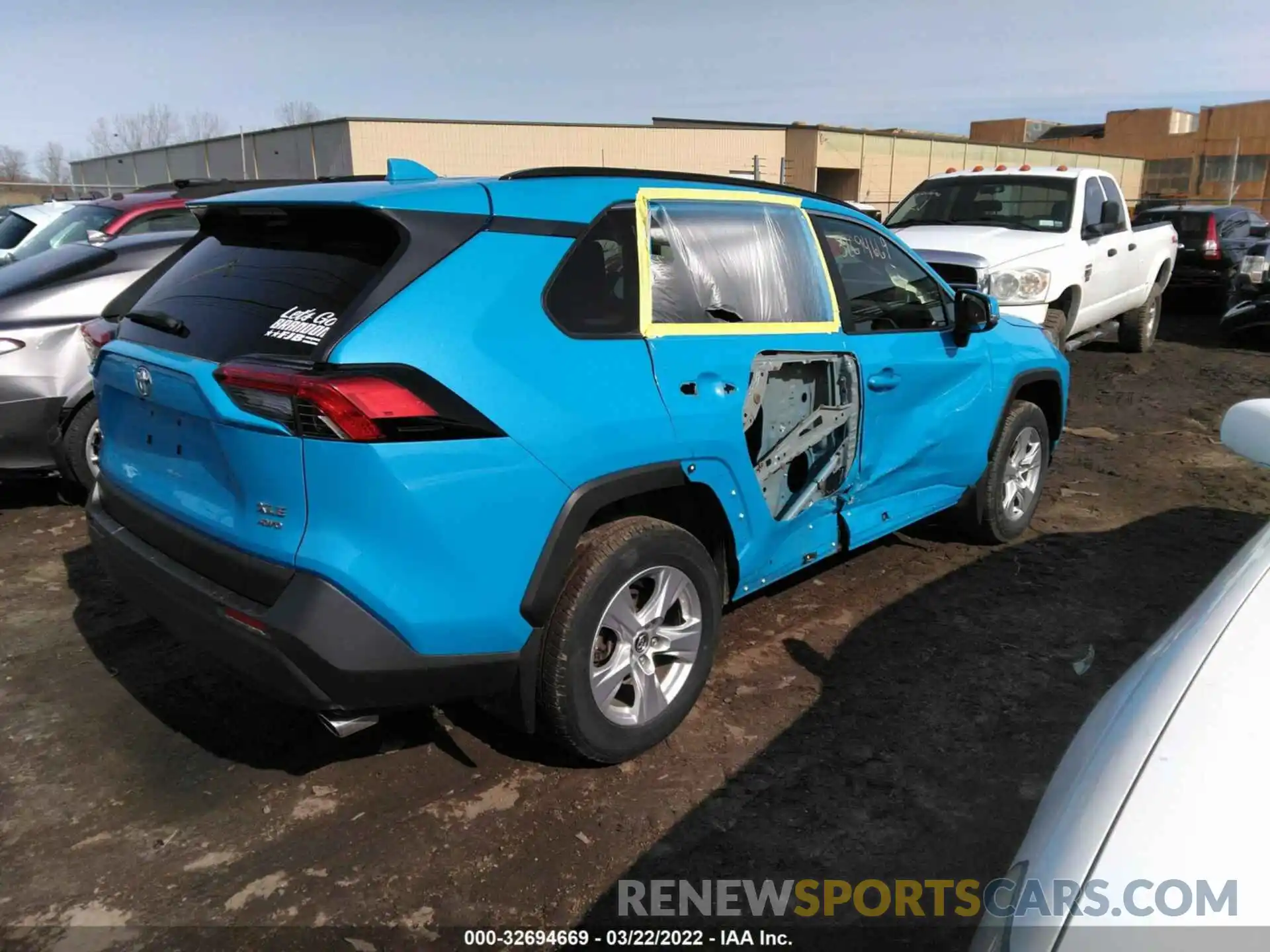 4 Photograph of a damaged car JTMP1RFV4KD016992 TOYOTA RAV4 2019