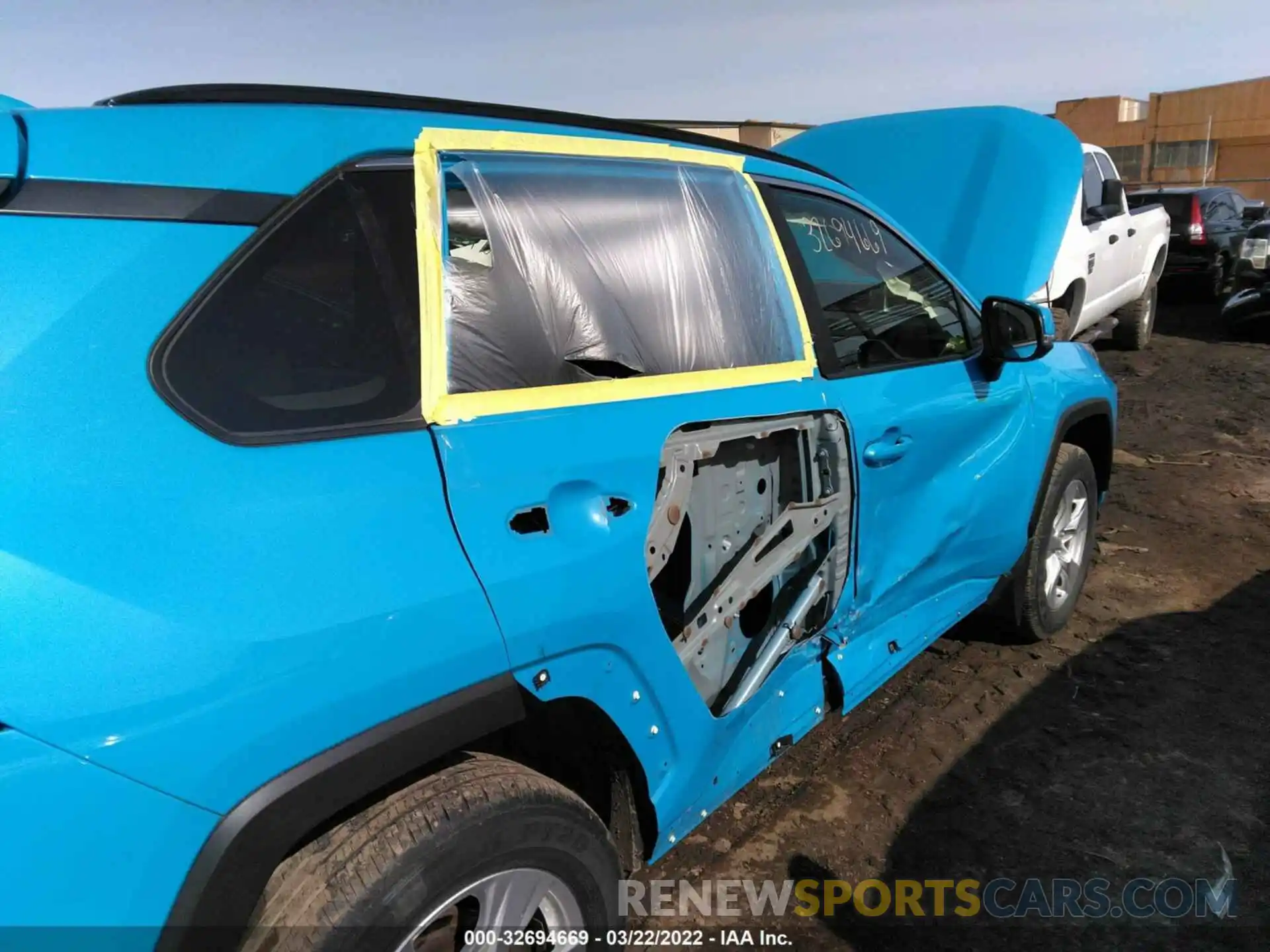 6 Фотография поврежденного автомобиля JTMP1RFV4KD016992 TOYOTA RAV4 2019