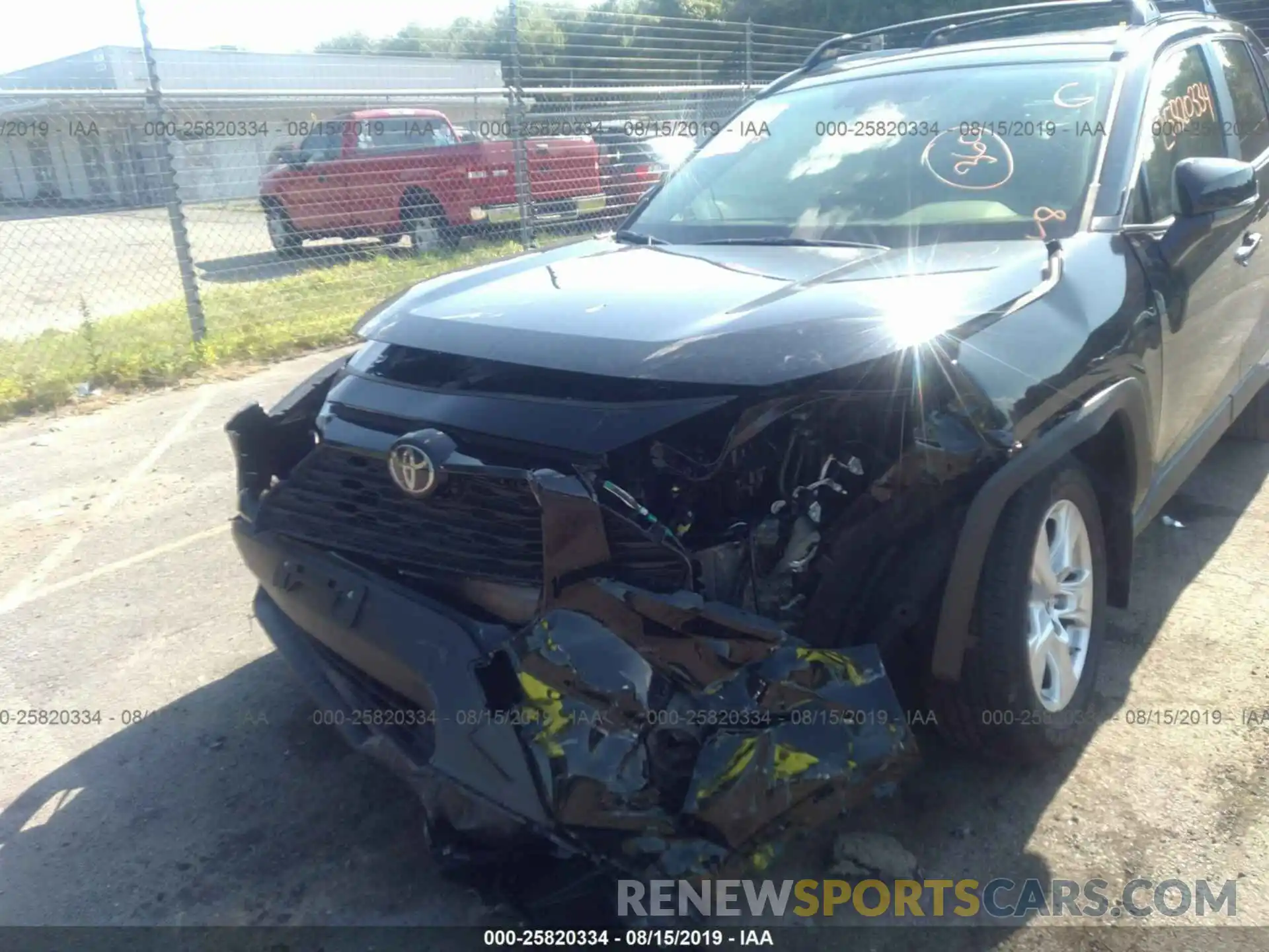 6 Photograph of a damaged car JTMP1RFV4KD018094 TOYOTA RAV4 2019