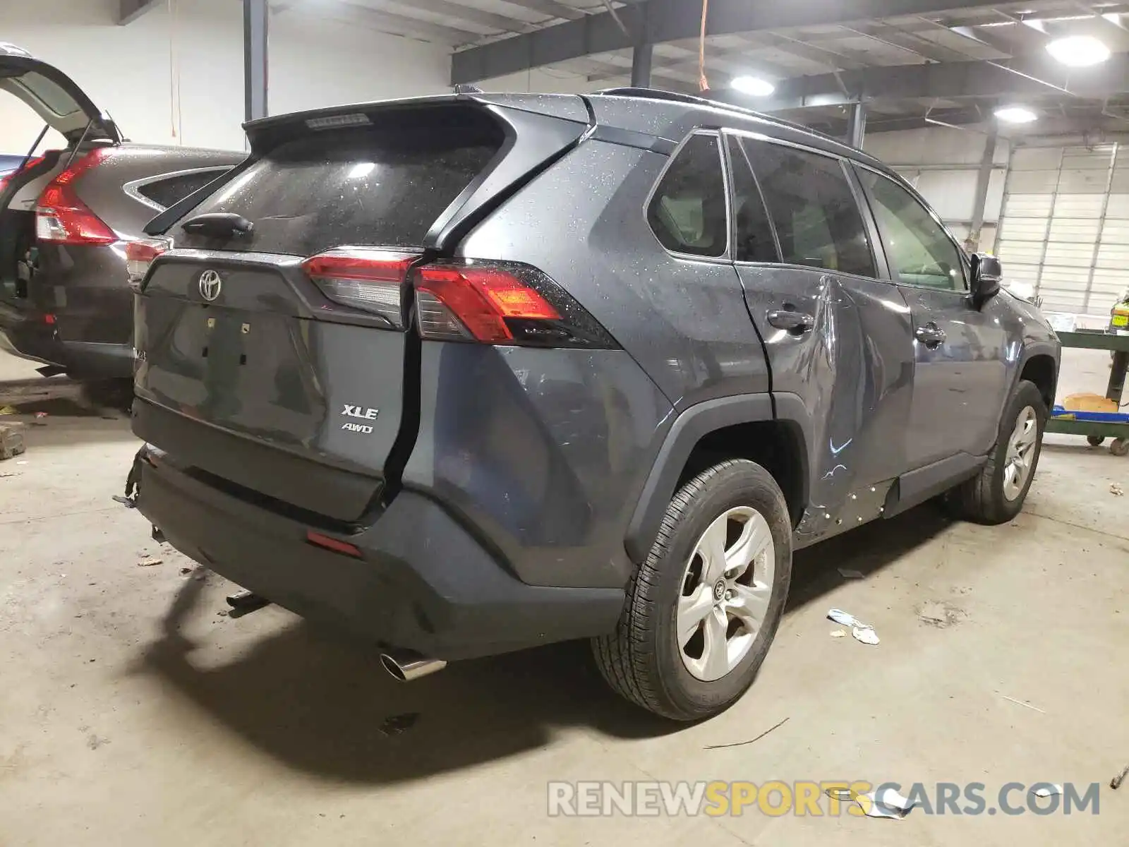 4 Photograph of a damaged car JTMP1RFV4KD022212 TOYOTA RAV4 2019