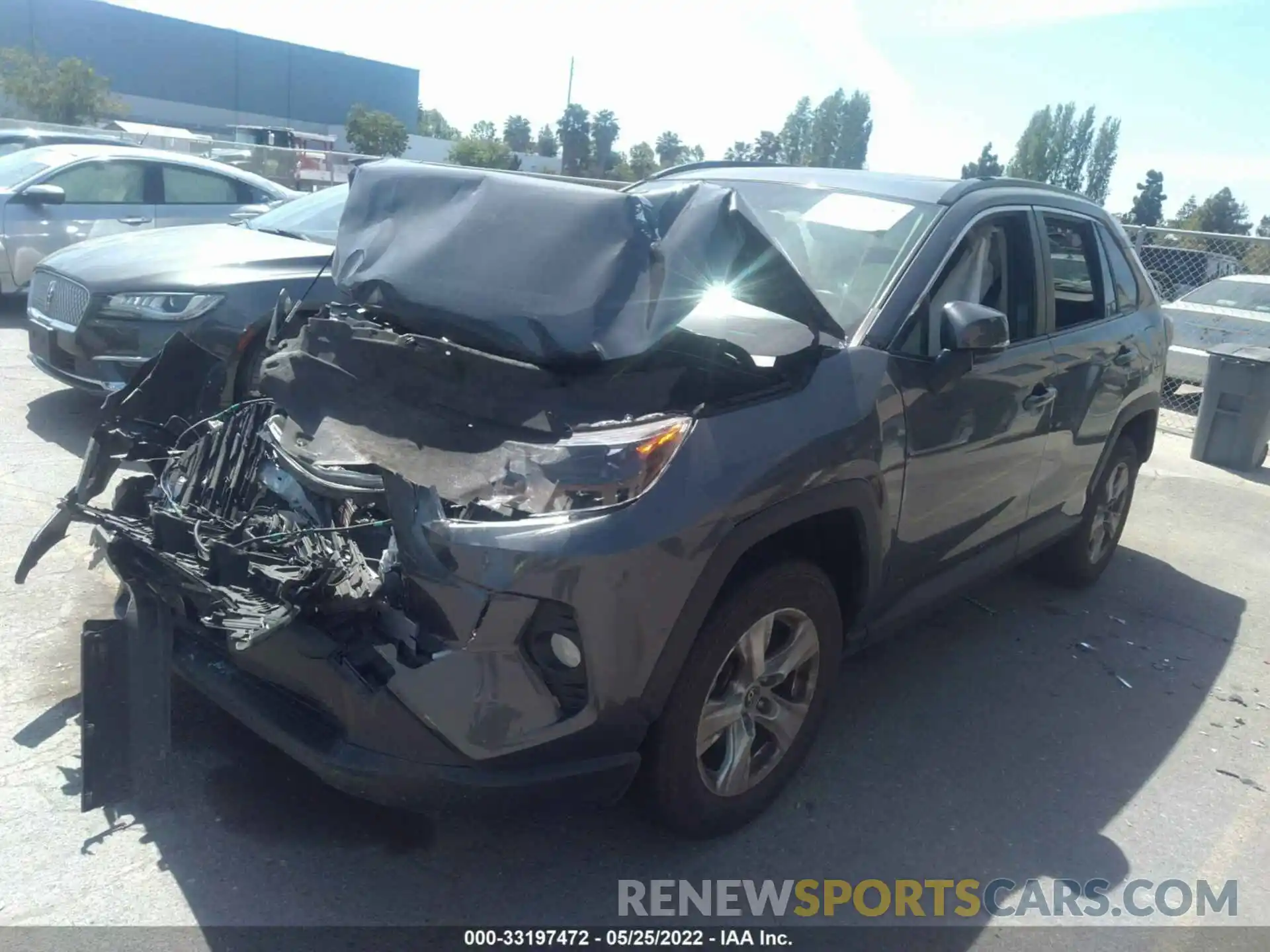 2 Photograph of a damaged car JTMP1RFV4KD029323 TOYOTA RAV4 2019