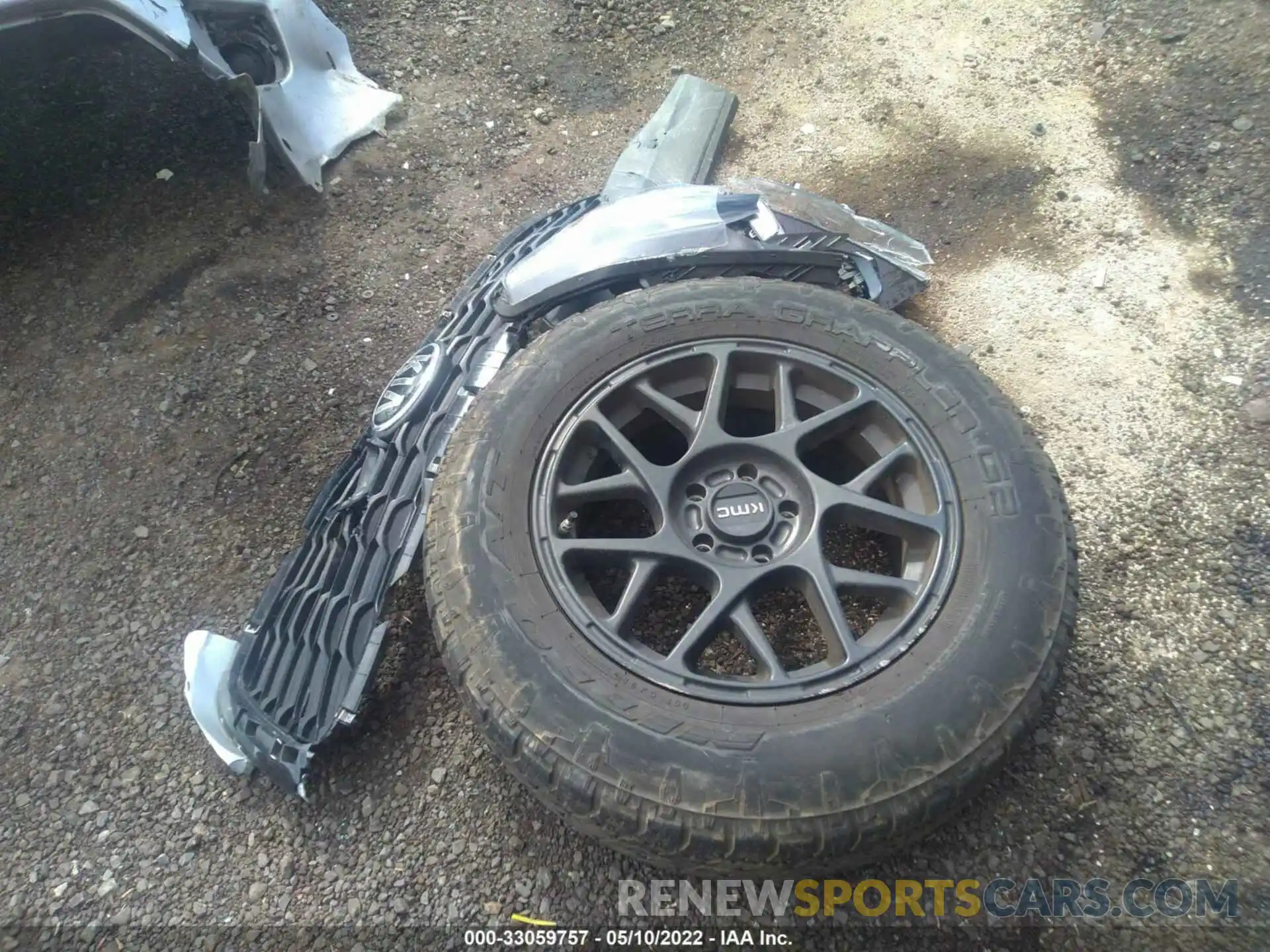 12 Photograph of a damaged car JTMP1RFV4KD029371 TOYOTA RAV4 2019