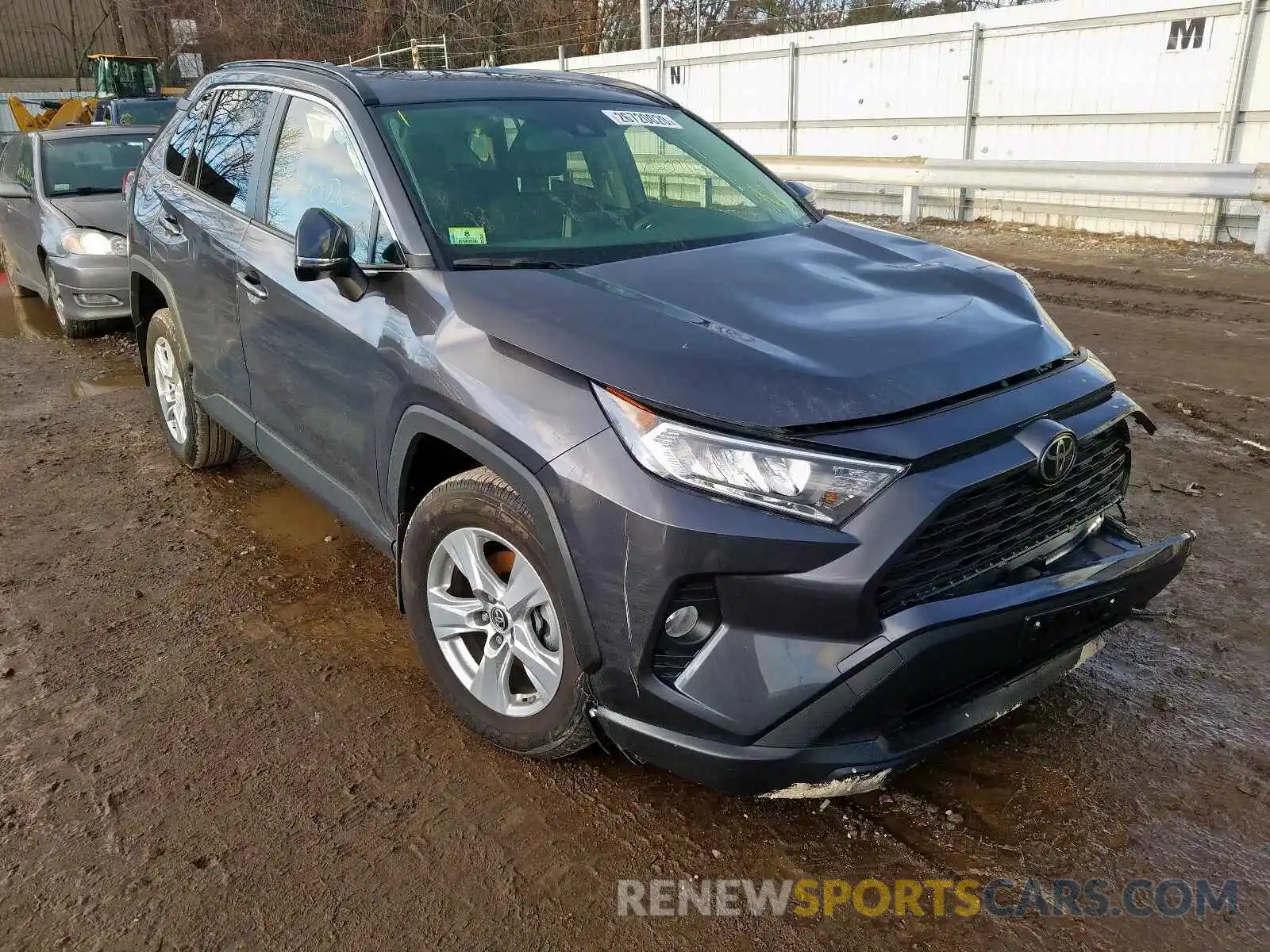 1 Photograph of a damaged car JTMP1RFV4KD032822 TOYOTA RAV4 2019