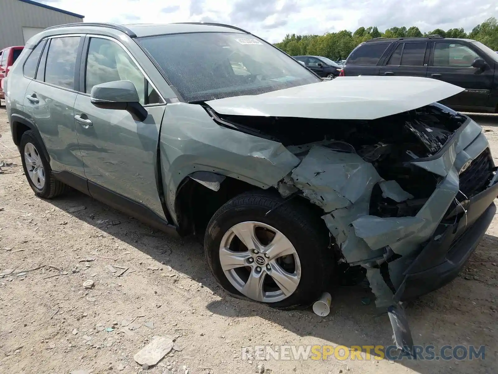 1 Photograph of a damaged car JTMP1RFV4KD506297 TOYOTA RAV4 2019