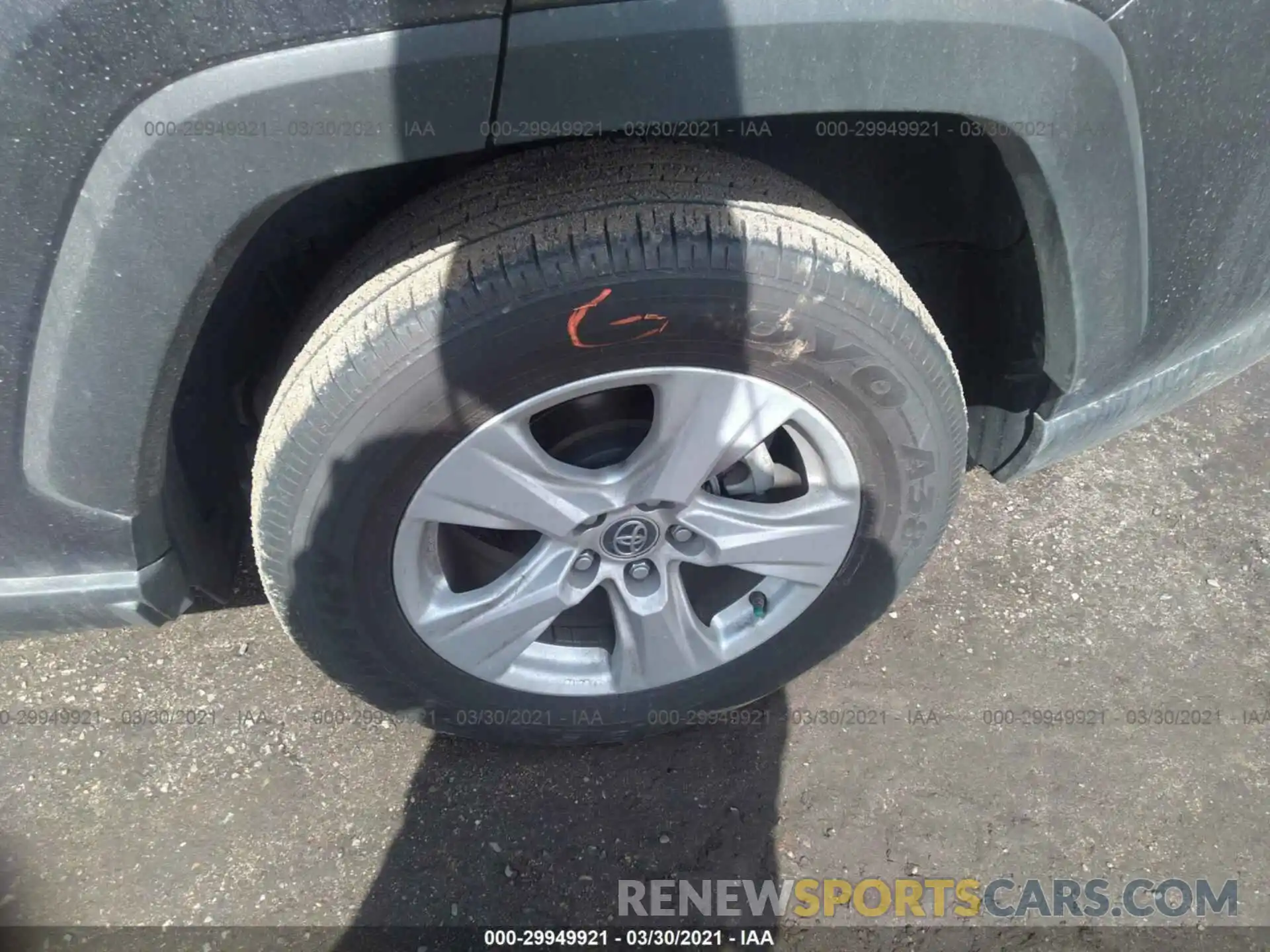 12 Photograph of a damaged car JTMP1RFV4KD506347 TOYOTA RAV4 2019