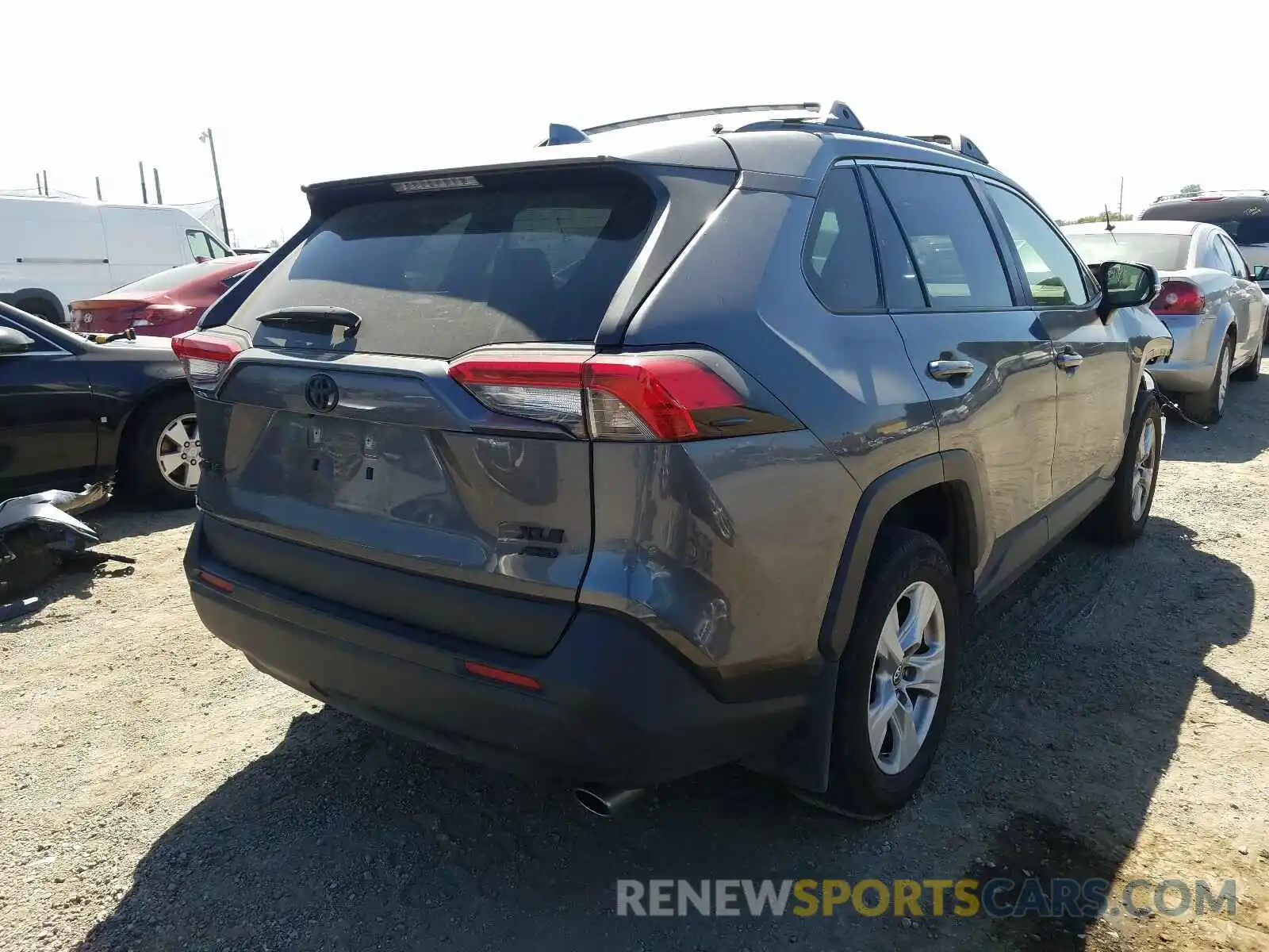 4 Photograph of a damaged car JTMP1RFV4KD508132 TOYOTA RAV4 2019