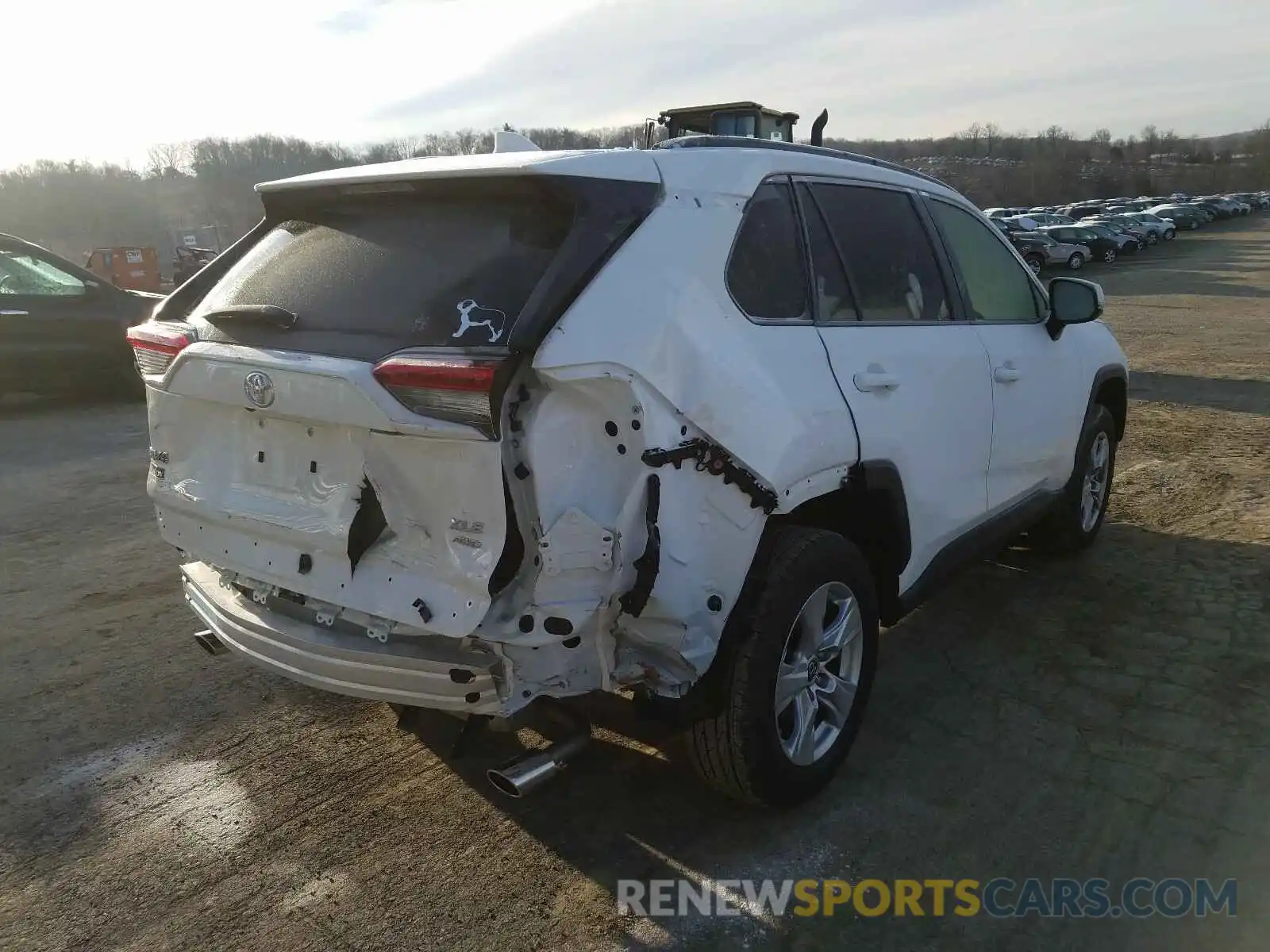 4 Photograph of a damaged car JTMP1RFV4KD514674 TOYOTA RAV4 2019