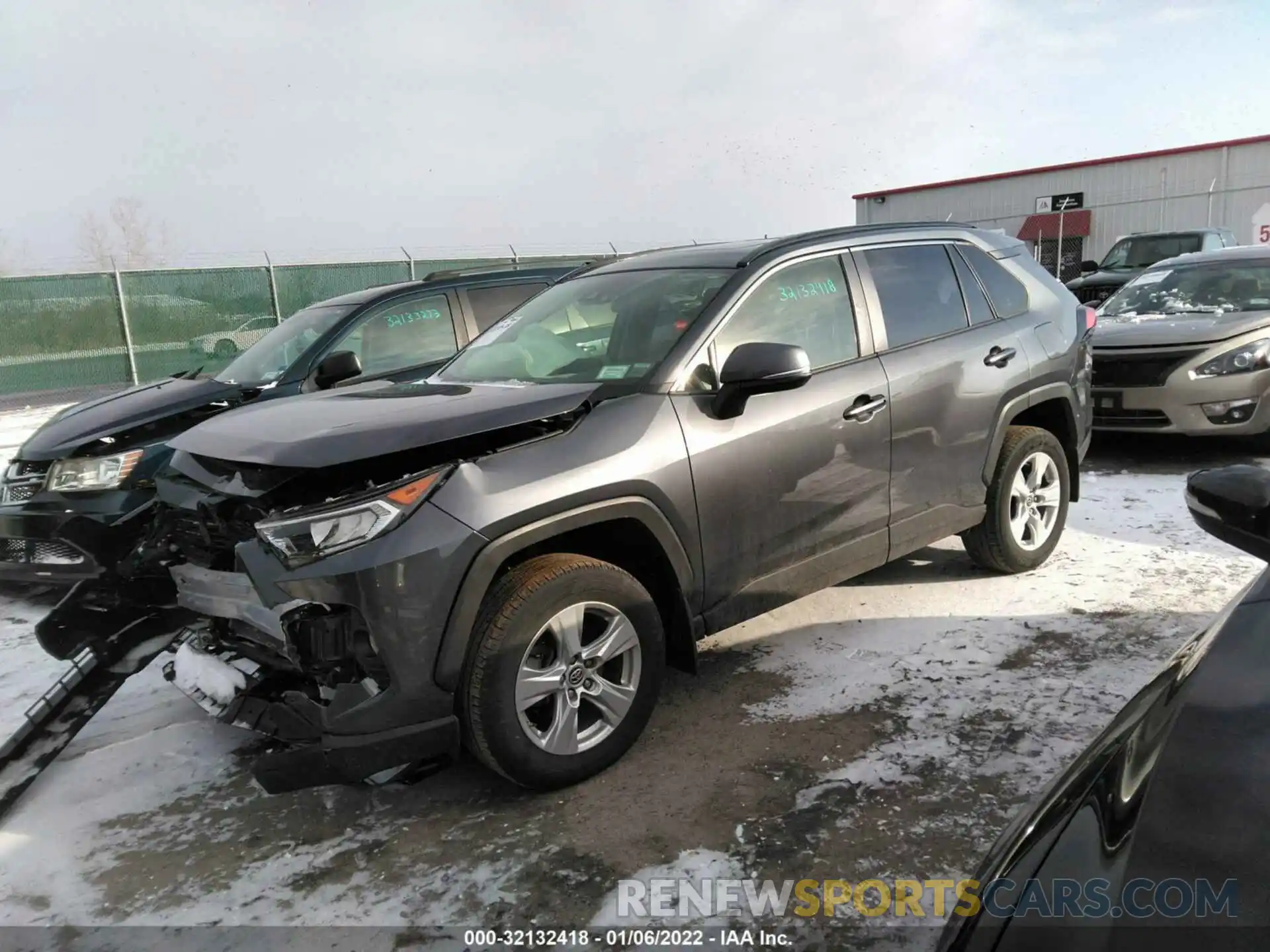 2 Photograph of a damaged car JTMP1RFV4KD519812 TOYOTA RAV4 2019