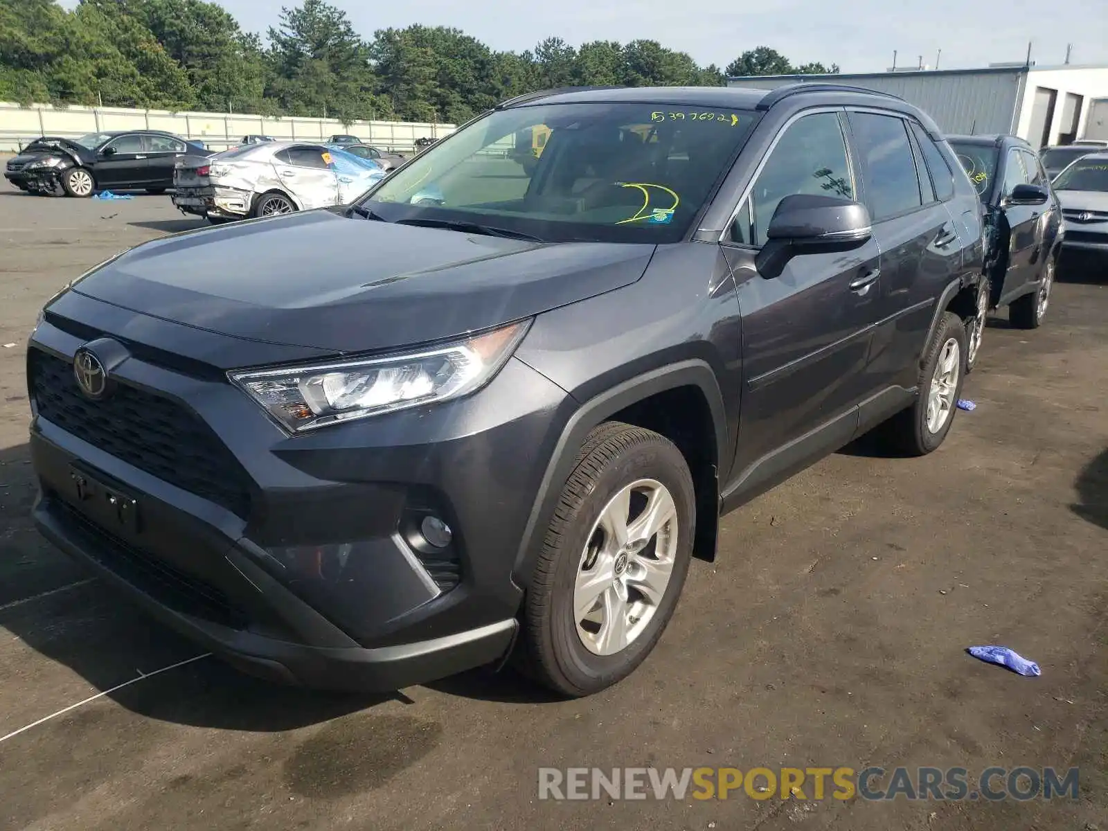 2 Photograph of a damaged car JTMP1RFV4KD523861 TOYOTA RAV4 2019