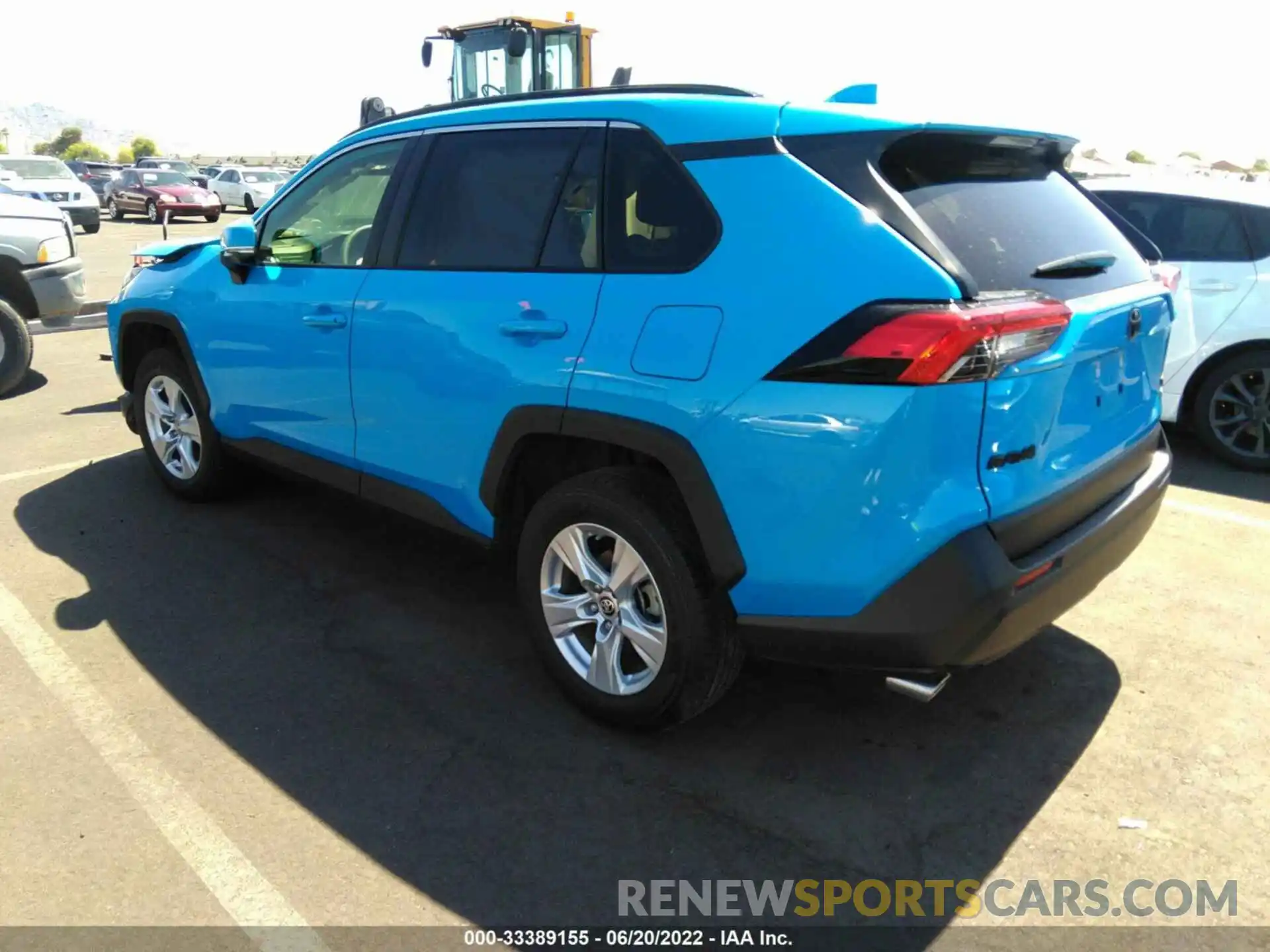 3 Photograph of a damaged car JTMP1RFV4KD523990 TOYOTA RAV4 2019