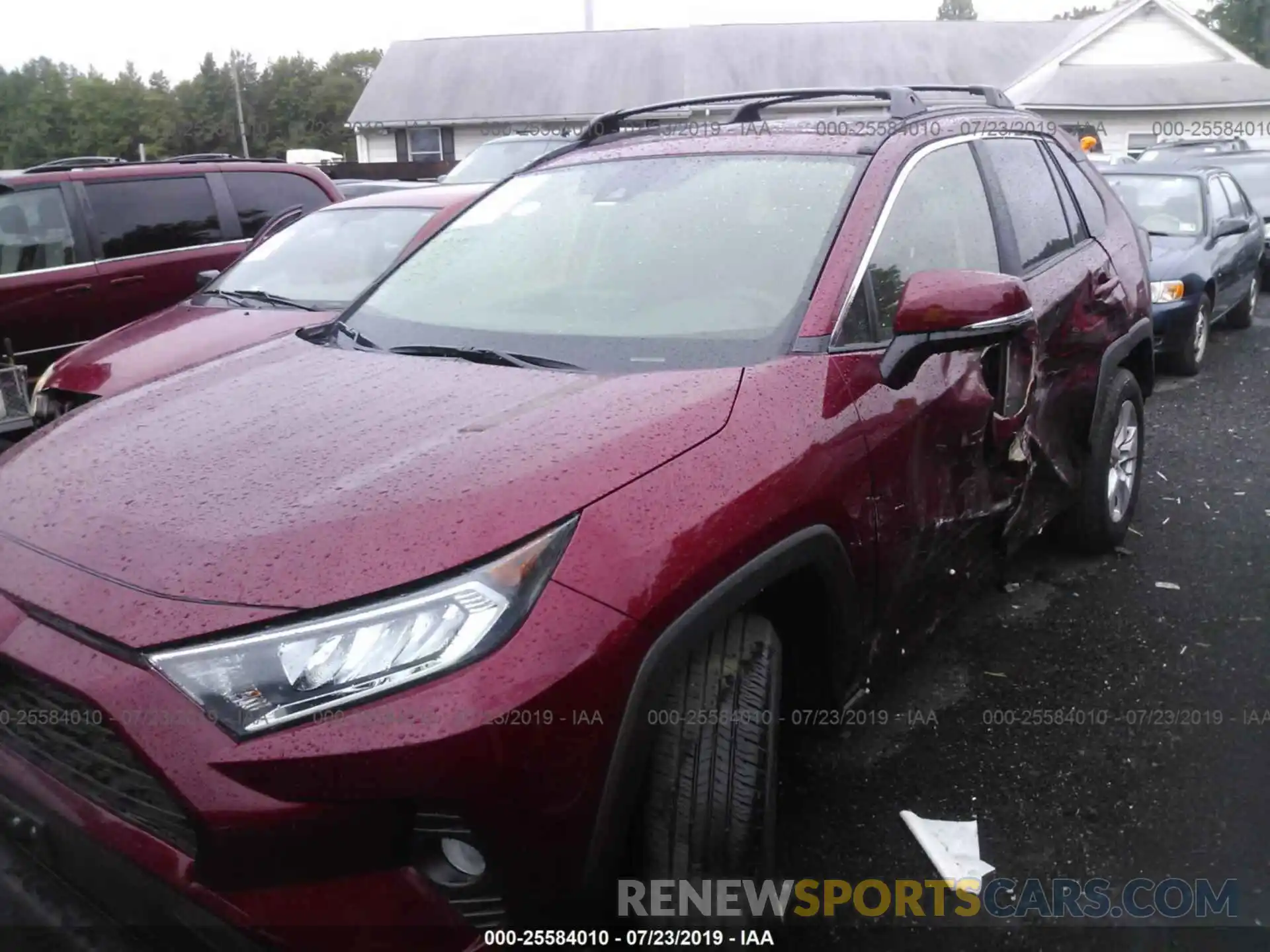 6 Photograph of a damaged car JTMP1RFV4KJ009428 TOYOTA RAV4 2019