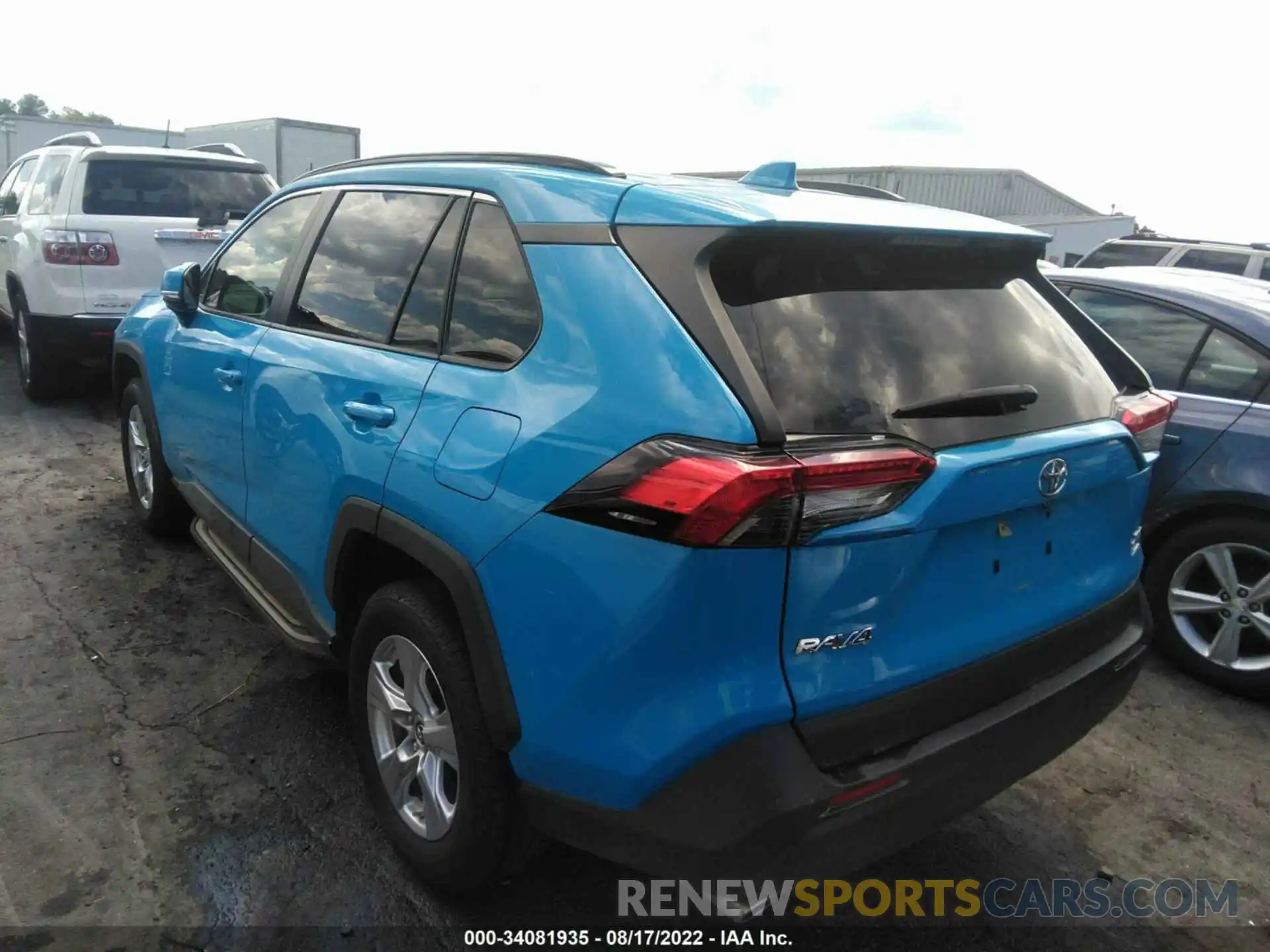 3 Фотография поврежденного автомобиля JTMP1RFV4KJ016203 TOYOTA RAV4 2019