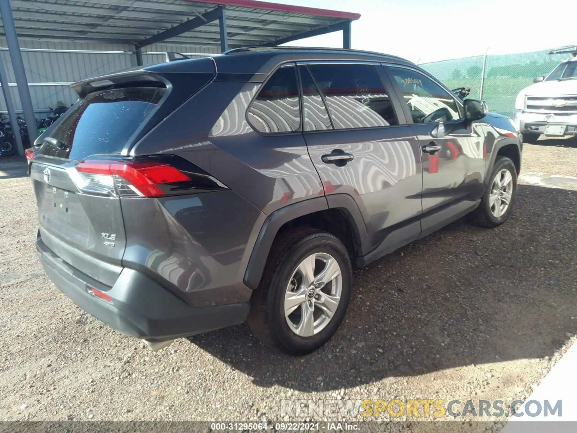 4 Photograph of a damaged car JTMP1RFV4KJ023524 TOYOTA RAV4 2019