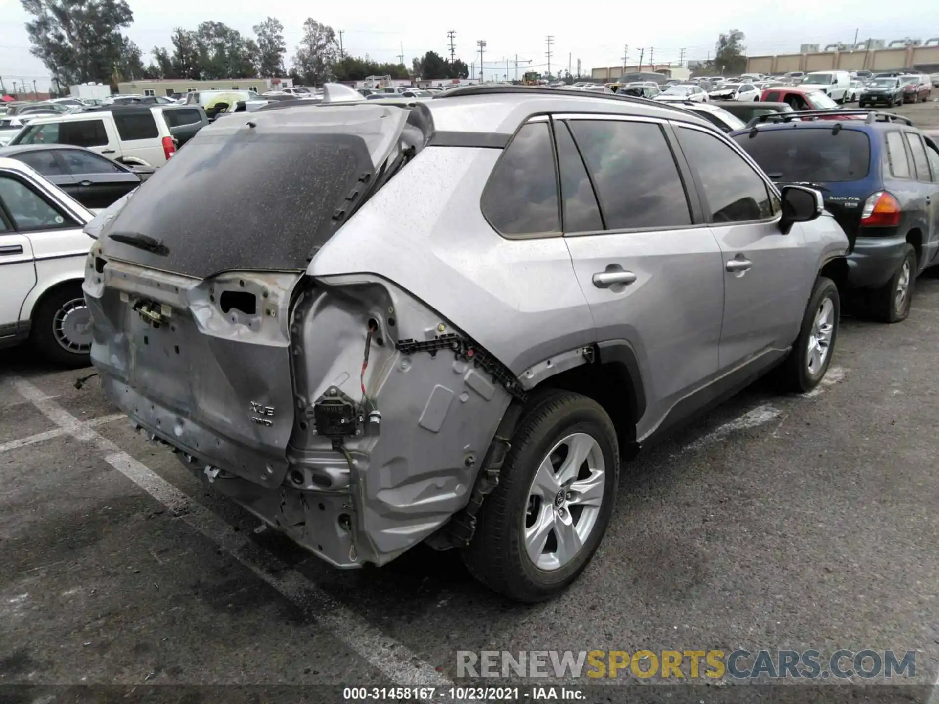 4 Photograph of a damaged car JTMP1RFV5KD004382 TOYOTA RAV4 2019