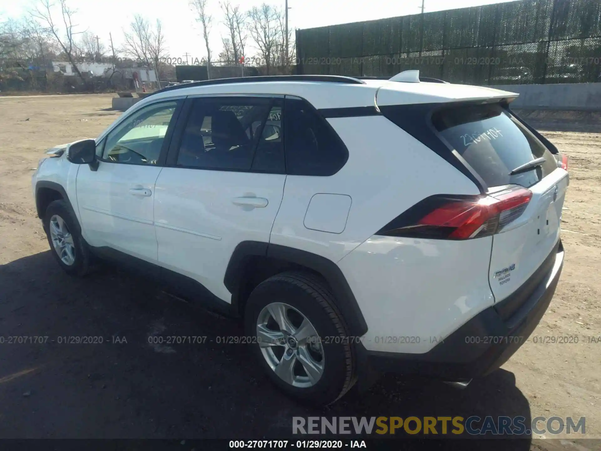 3 Фотография поврежденного автомобиля JTMP1RFV5KD007735 TOYOTA RAV4 2019