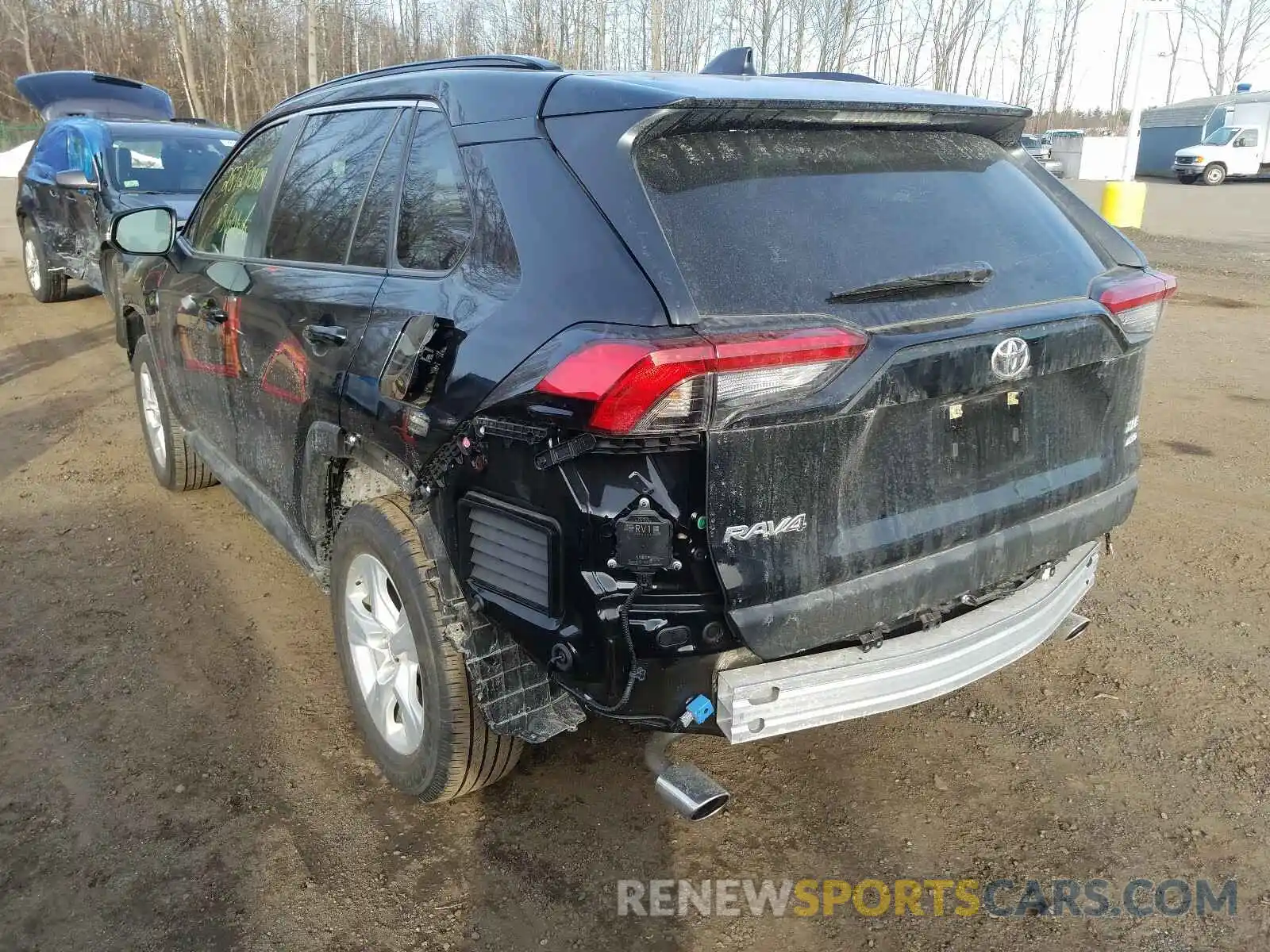 3 Фотография поврежденного автомобиля JTMP1RFV5KD020727 TOYOTA RAV4 2019