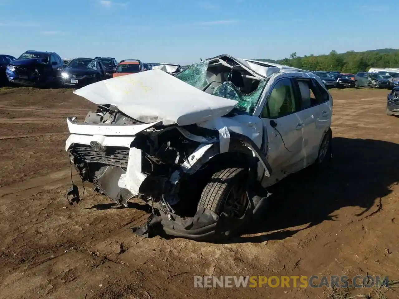 9 Photograph of a damaged car JTMP1RFV5KD020811 TOYOTA RAV4 2019