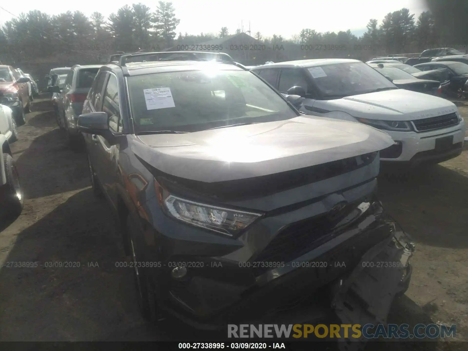 1 Photograph of a damaged car JTMP1RFV5KD035812 TOYOTA RAV4 2019