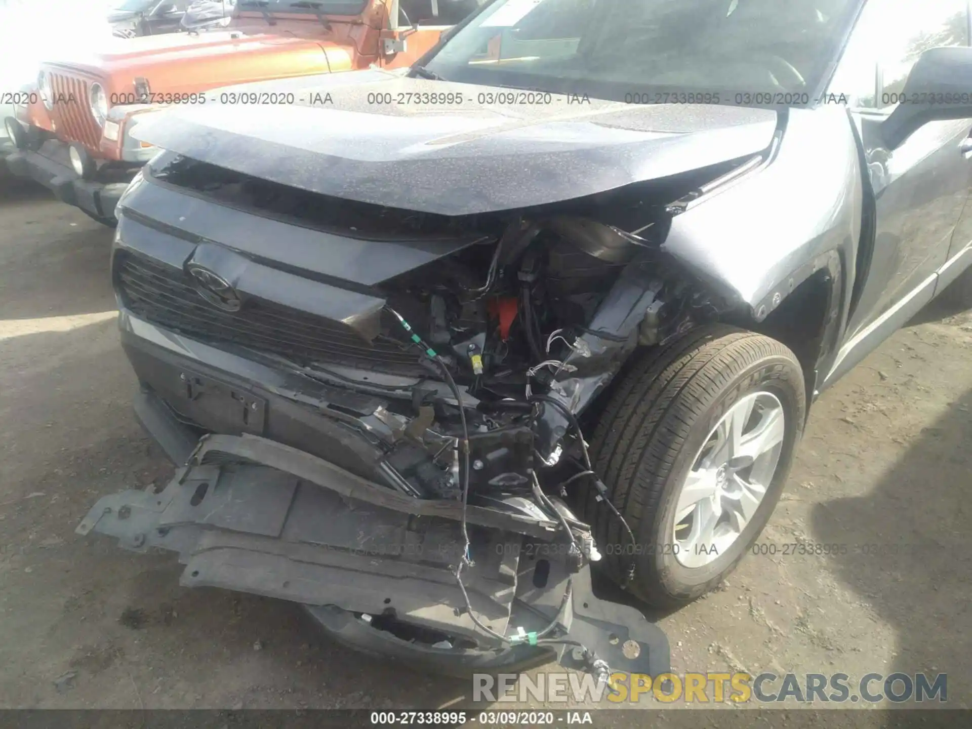 6 Photograph of a damaged car JTMP1RFV5KD035812 TOYOTA RAV4 2019