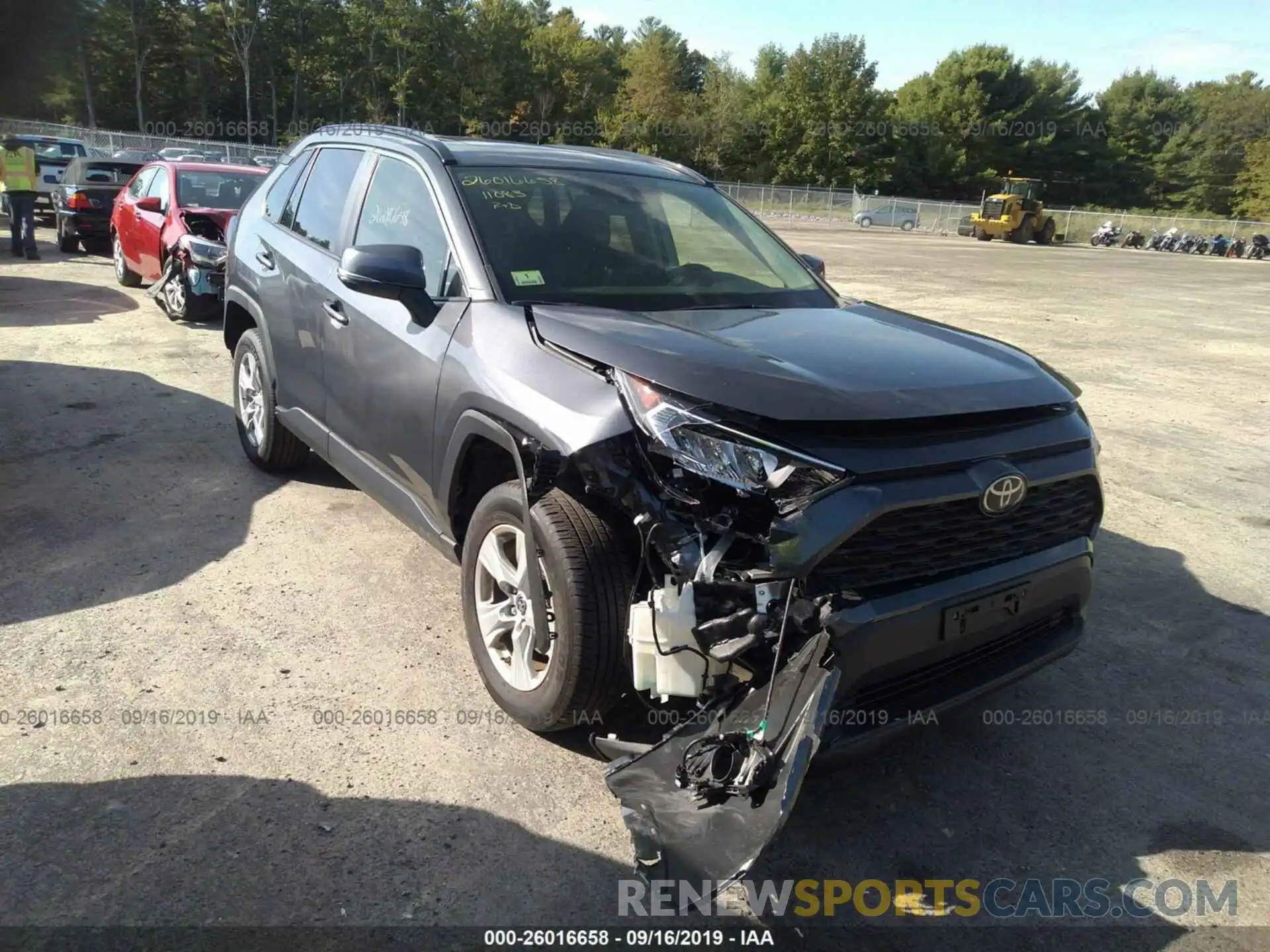 1 Photograph of a damaged car JTMP1RFV5KD501349 TOYOTA RAV4 2019