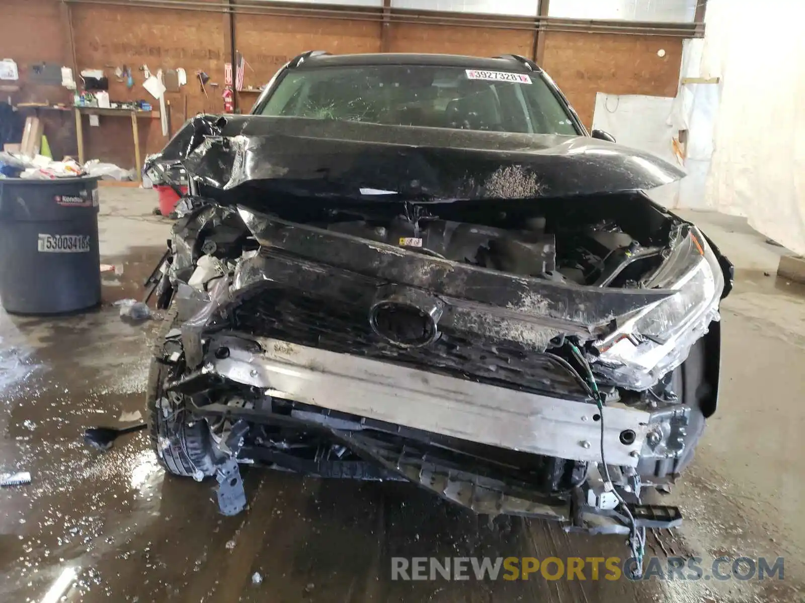 9 Photograph of a damaged car JTMP1RFV5KD502467 TOYOTA RAV4 2019