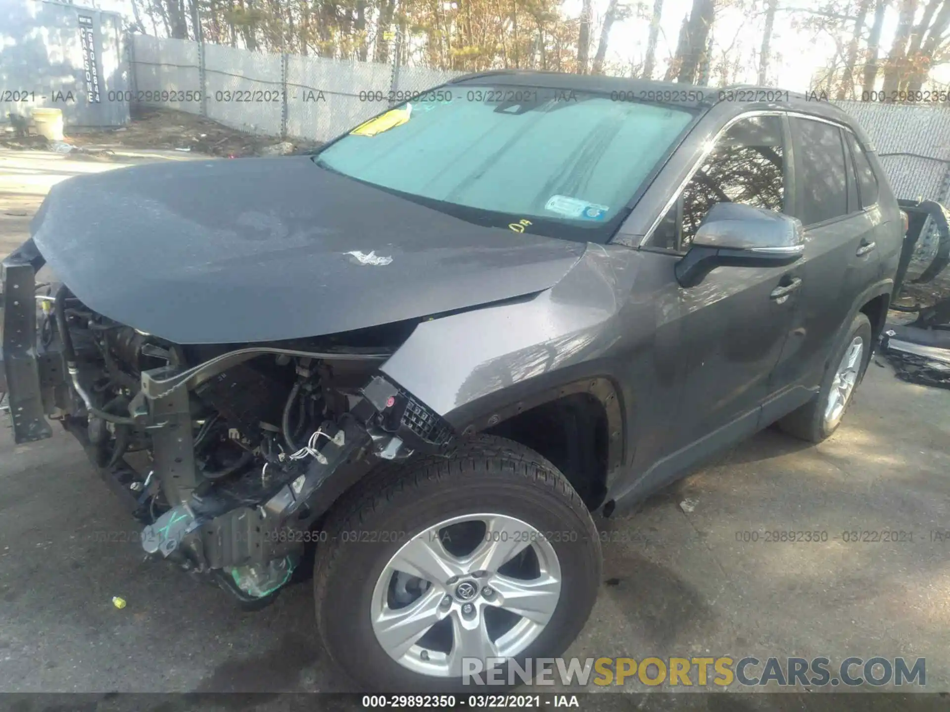 2 Photograph of a damaged car JTMP1RFV5KD505966 TOYOTA RAV4 2019