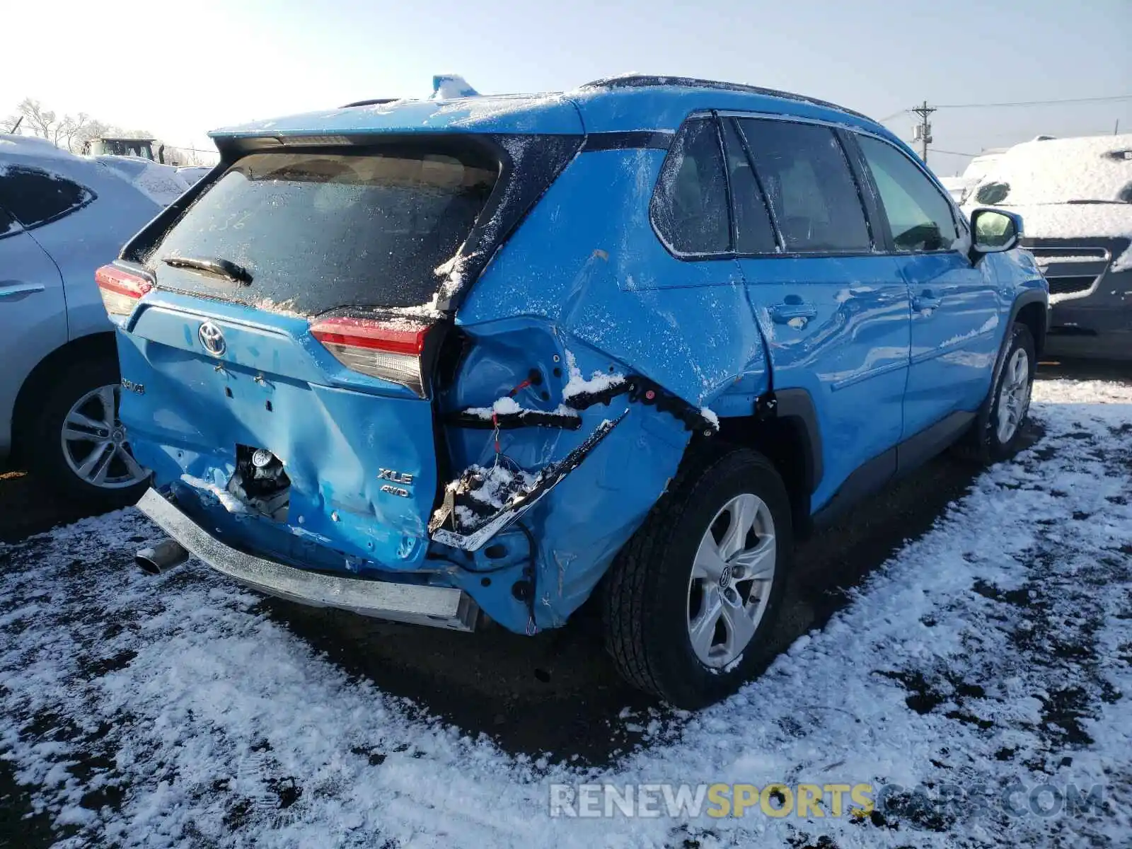 4 Фотография поврежденного автомобиля JTMP1RFV5KD507636 TOYOTA RAV4 2019