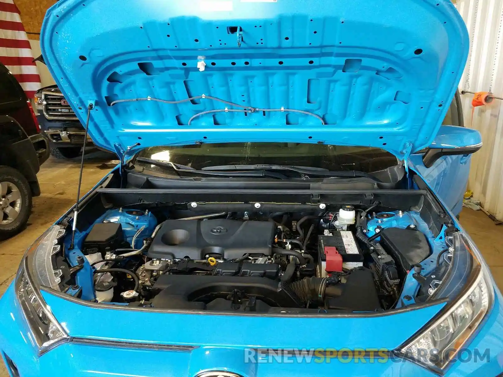 7 Photograph of a damaged car JTMP1RFV5KD523920 TOYOTA RAV4 2019