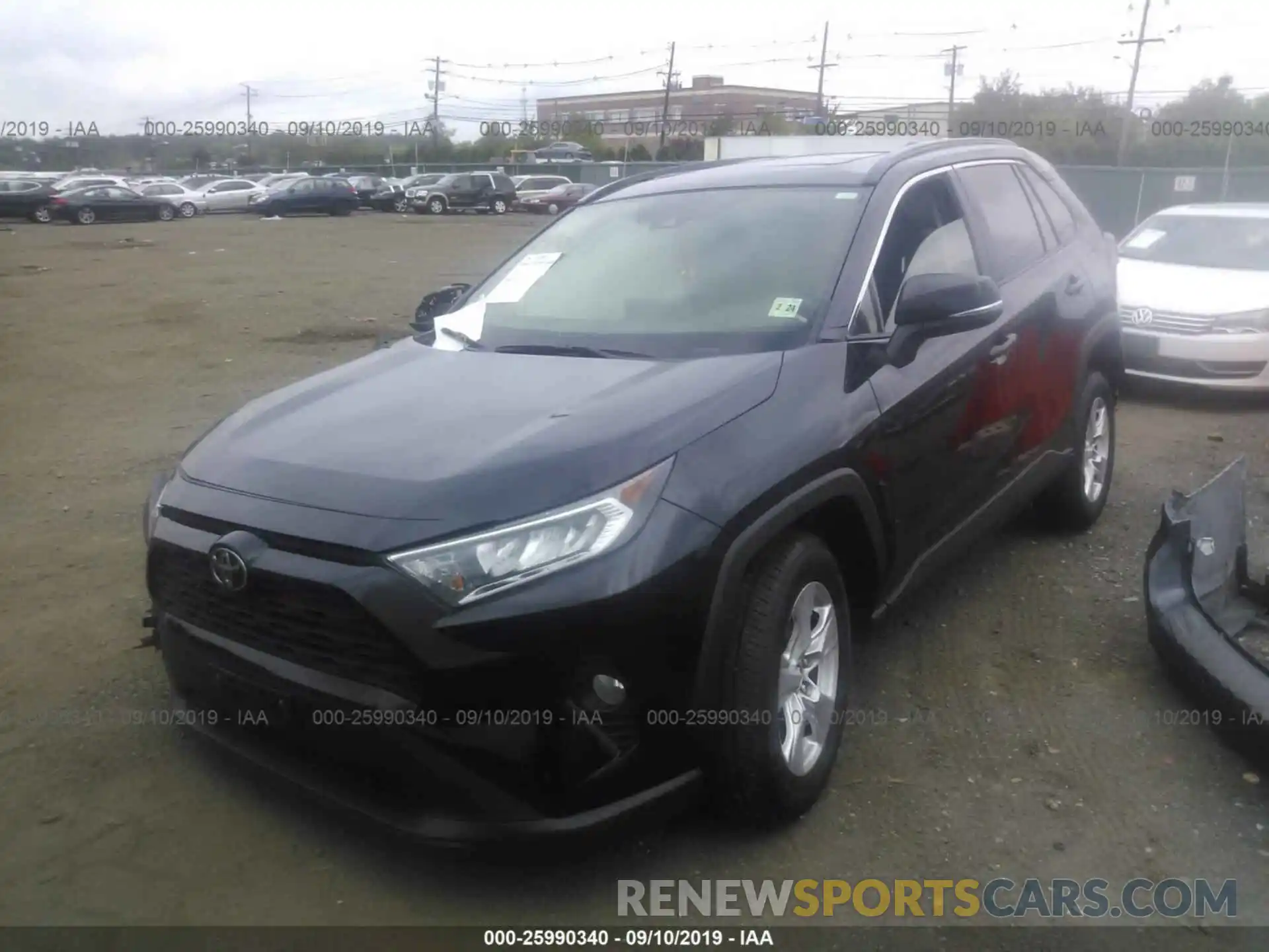 2 Photograph of a damaged car JTMP1RFV5KJ002231 TOYOTA RAV4 2019