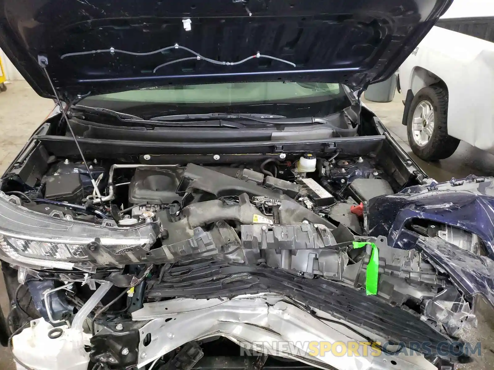 7 Photograph of a damaged car JTMP1RFV5KJ019420 TOYOTA RAV4 2019