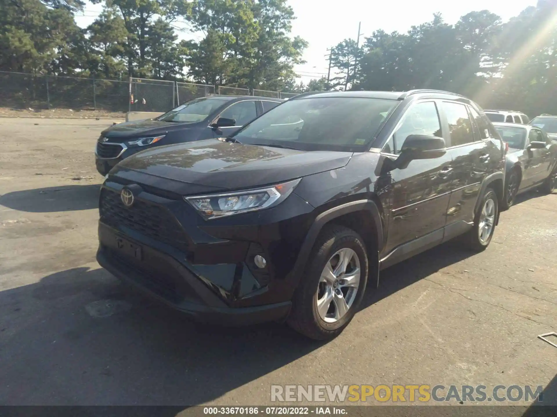 2 Фотография поврежденного автомобиля JTMP1RFV6KD002706 TOYOTA RAV4 2019