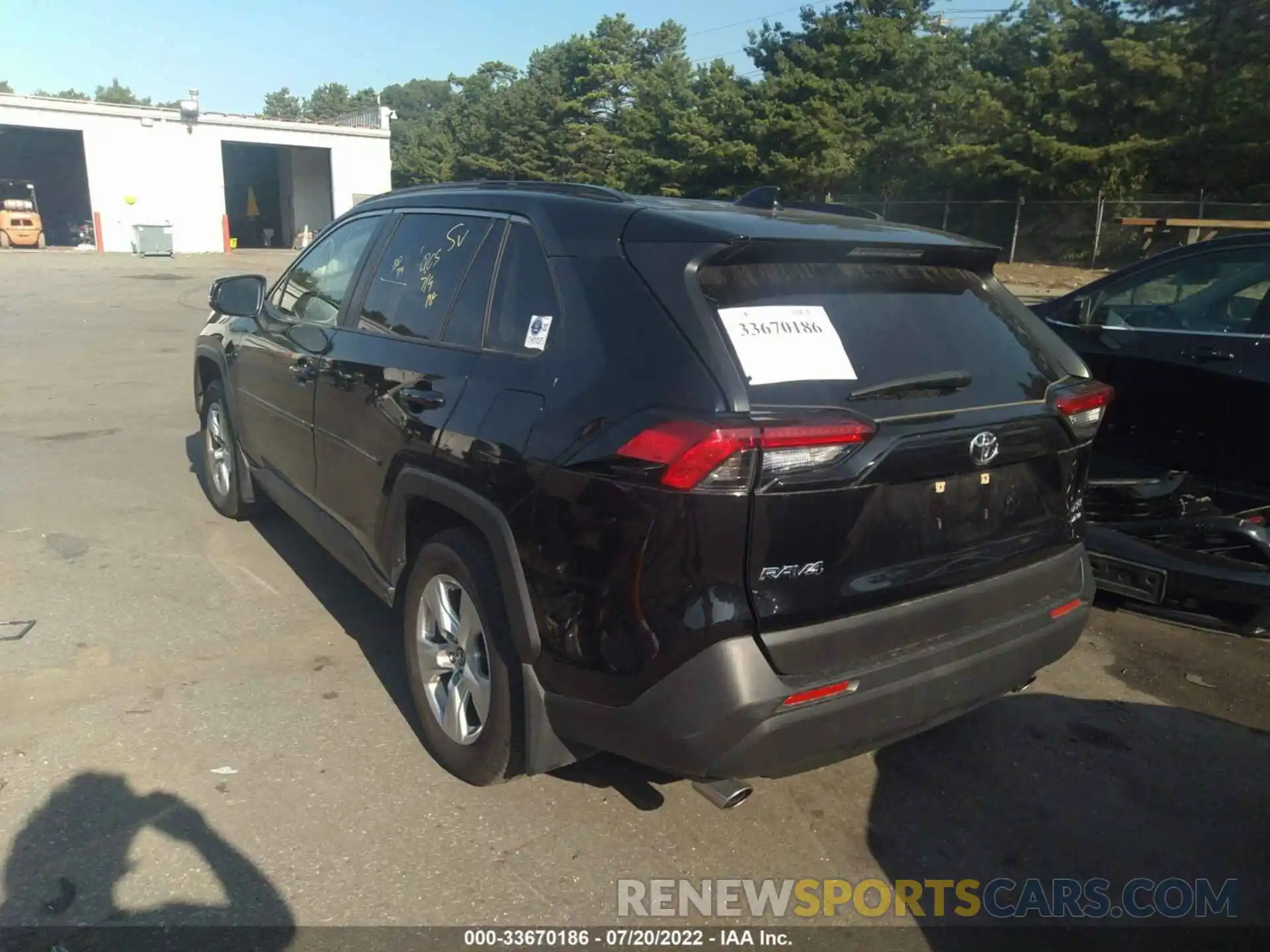 3 Photograph of a damaged car JTMP1RFV6KD002706 TOYOTA RAV4 2019