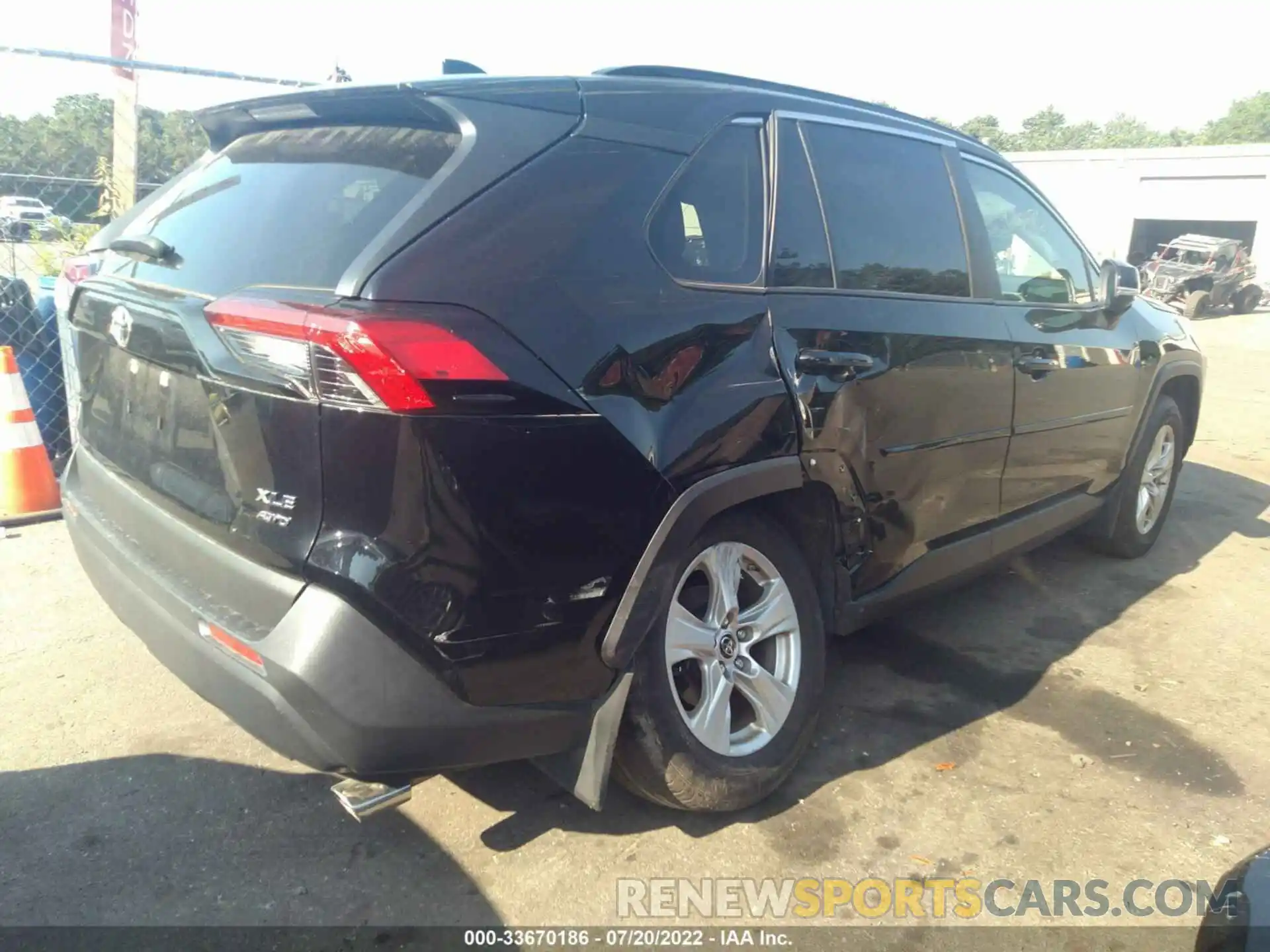 6 Photograph of a damaged car JTMP1RFV6KD002706 TOYOTA RAV4 2019