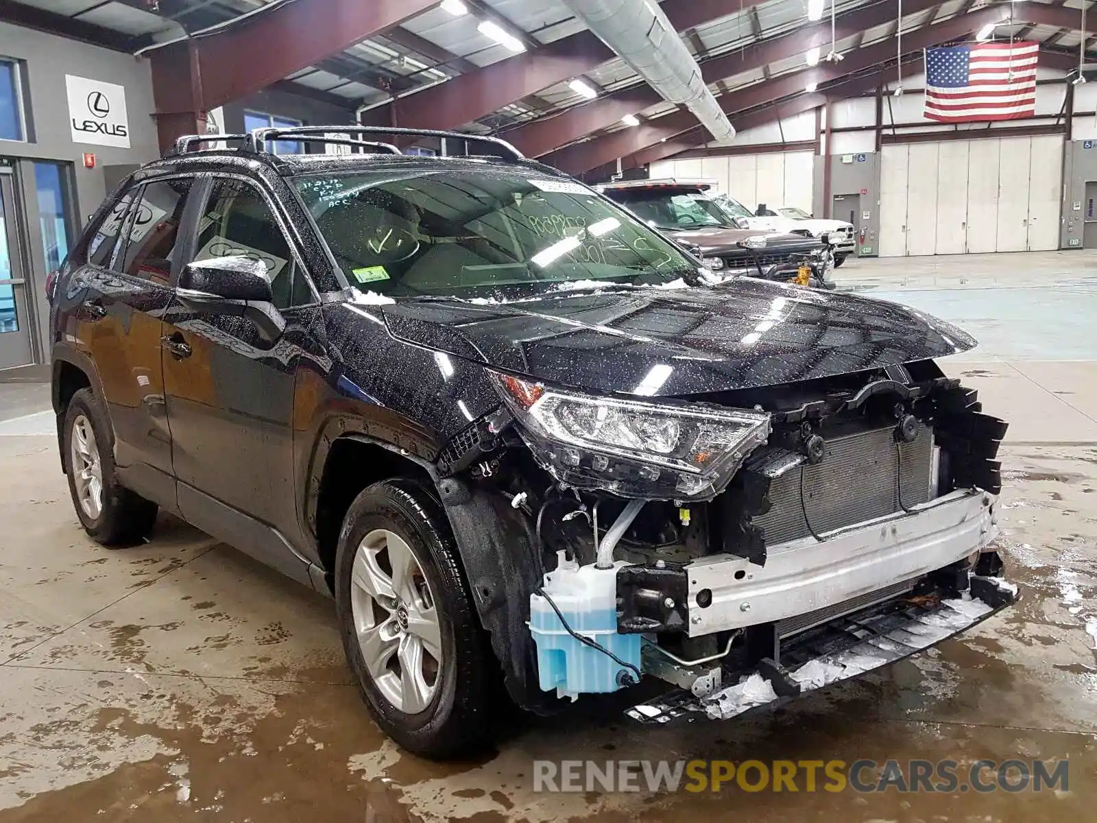 1 Photograph of a damaged car JTMP1RFV6KD013446 TOYOTA RAV4 2019