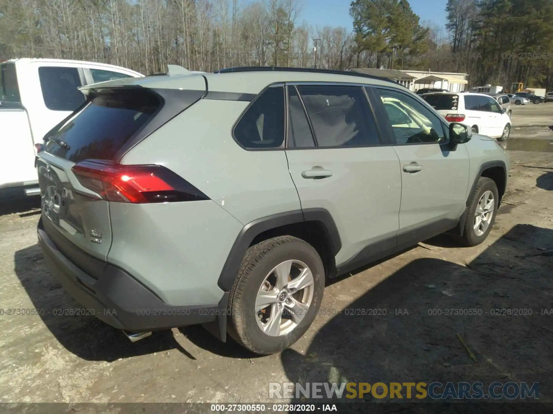 4 Фотография поврежденного автомобиля JTMP1RFV6KD029940 TOYOTA RAV4 2019