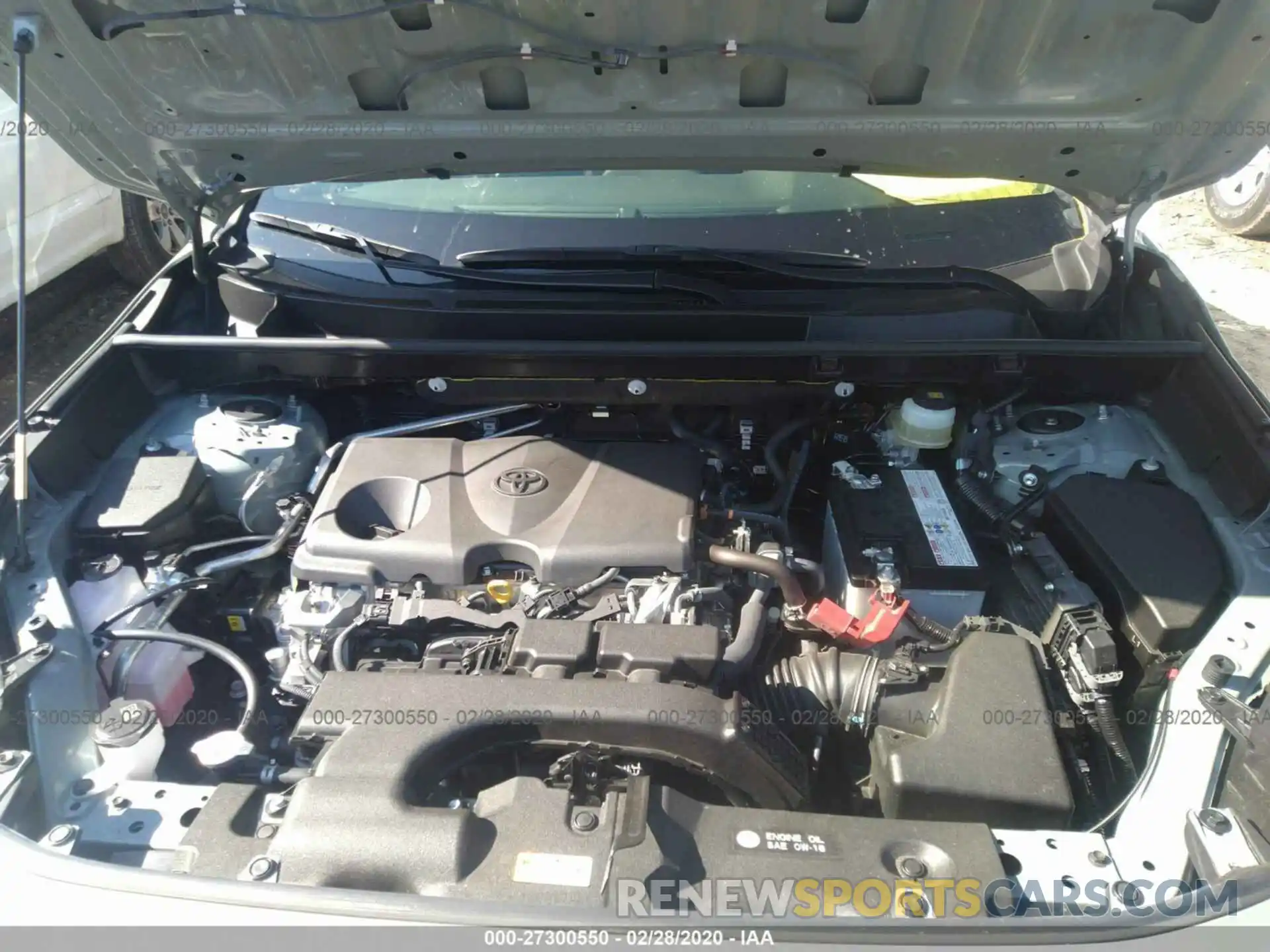 9 Фотография поврежденного автомобиля JTMP1RFV6KD029940 TOYOTA RAV4 2019