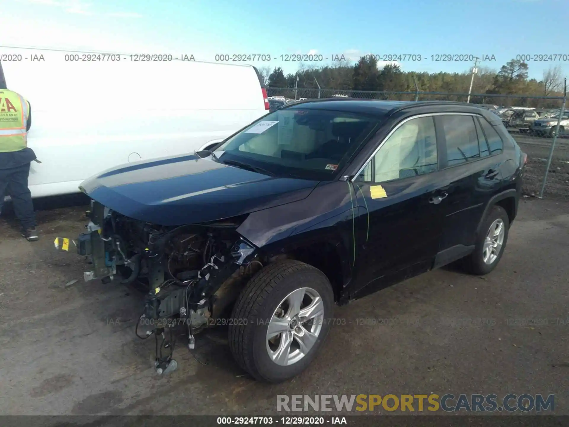 2 Photograph of a damaged car JTMP1RFV6KD037827 TOYOTA RAV4 2019