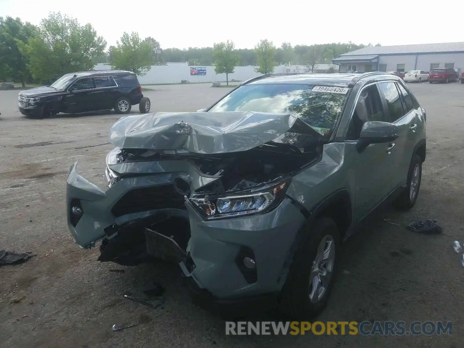 2 Photograph of a damaged car JTMP1RFV6KD045670 TOYOTA RAV4 2019