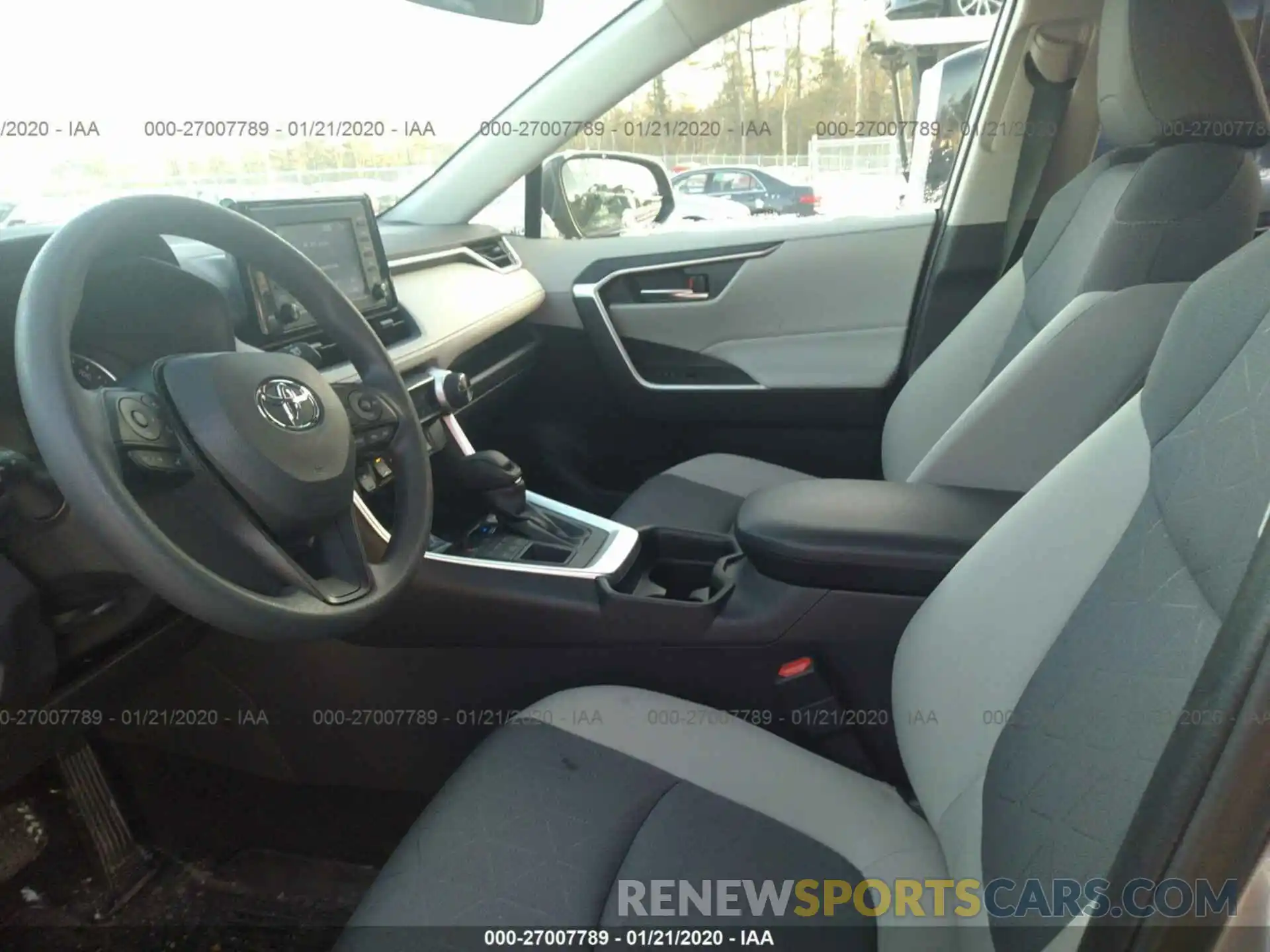 5 Photograph of a damaged car JTMP1RFV6KD046835 TOYOTA RAV4 2019