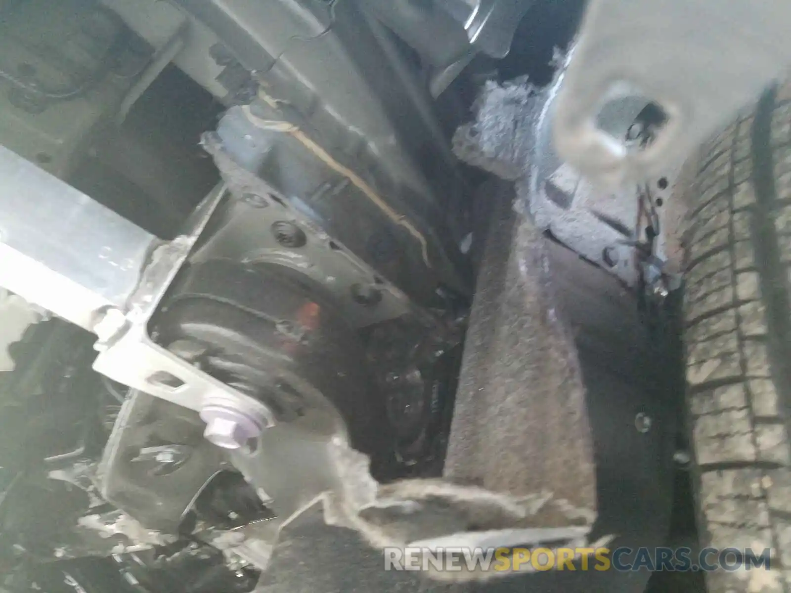 9 Фотография поврежденного автомобиля JTMP1RFV6KD047645 TOYOTA RAV4 2019