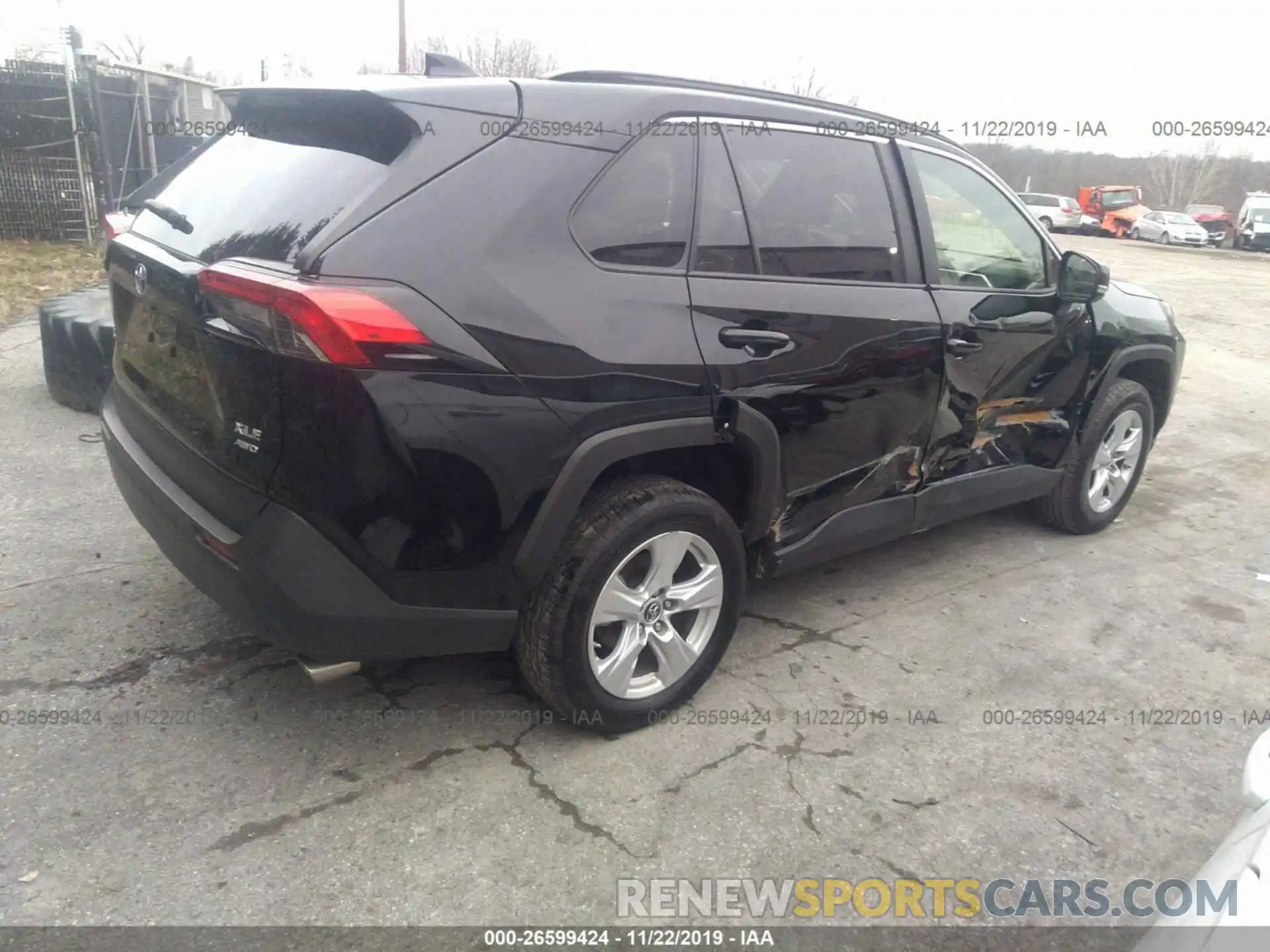 4 Photograph of a damaged car JTMP1RFV6KD505619 TOYOTA RAV4 2019