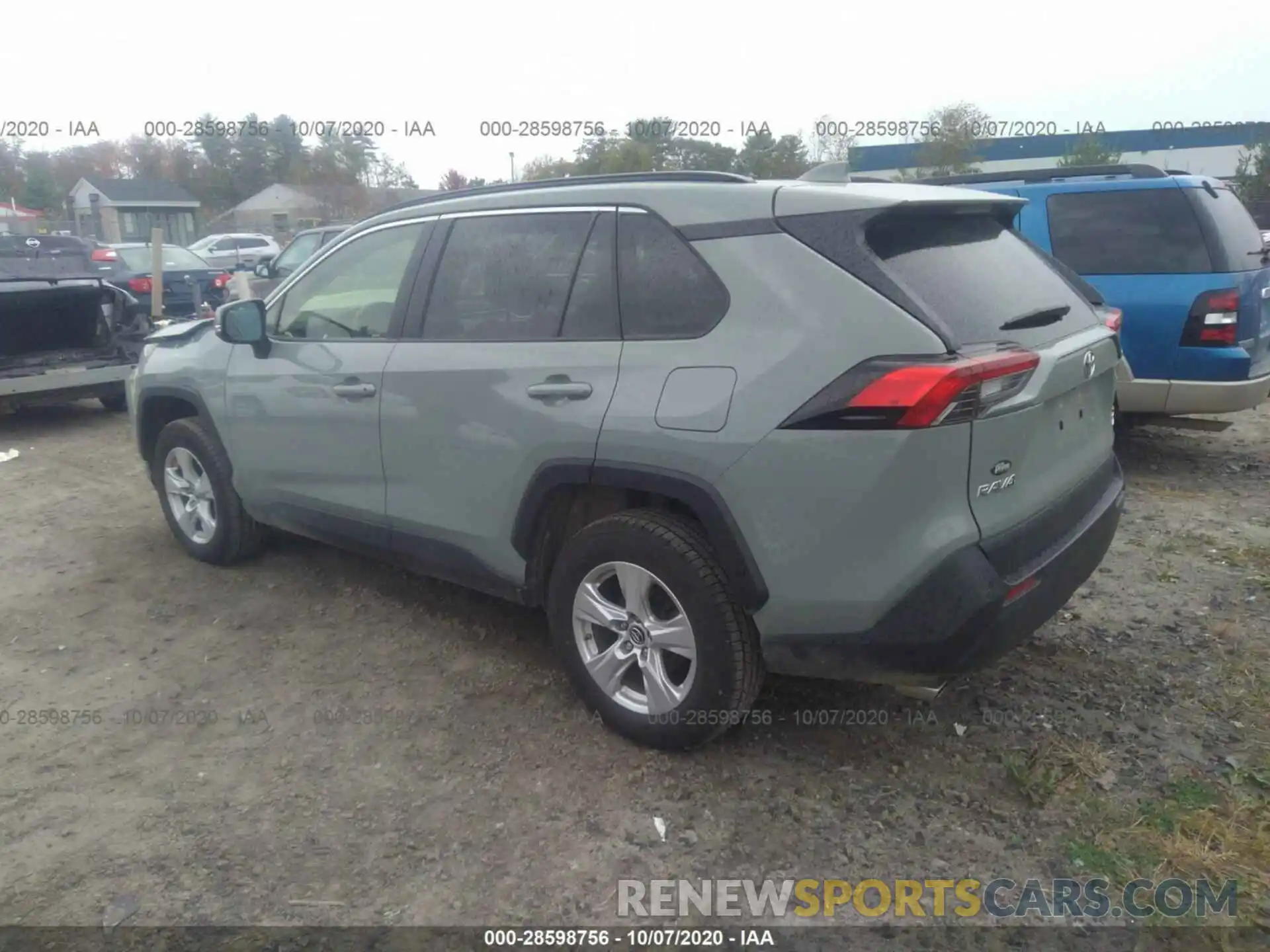 3 Photograph of a damaged car JTMP1RFV6KD507967 TOYOTA RAV4 2019