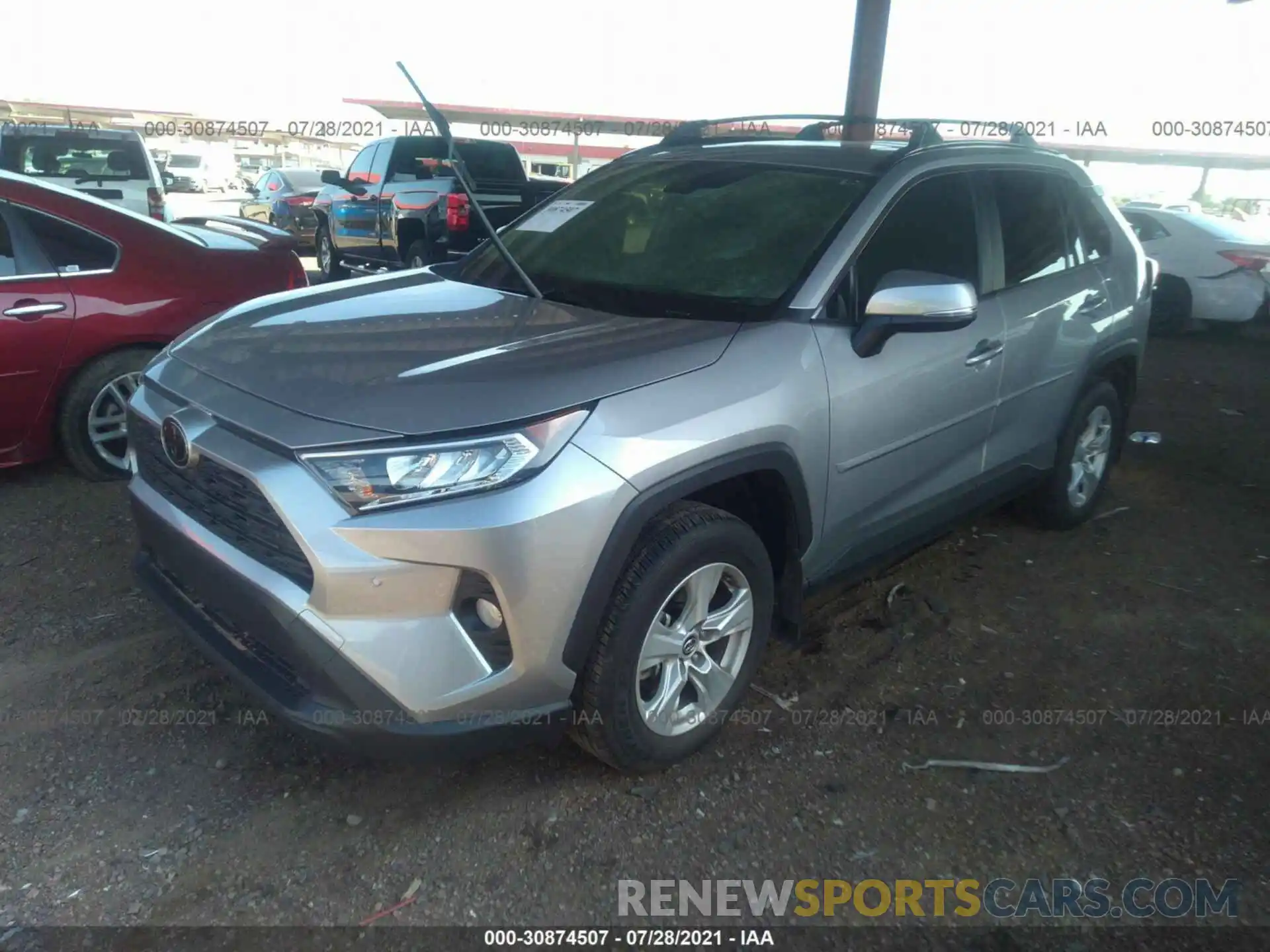 2 Photograph of a damaged car JTMP1RFV6KD508889 TOYOTA RAV4 2019