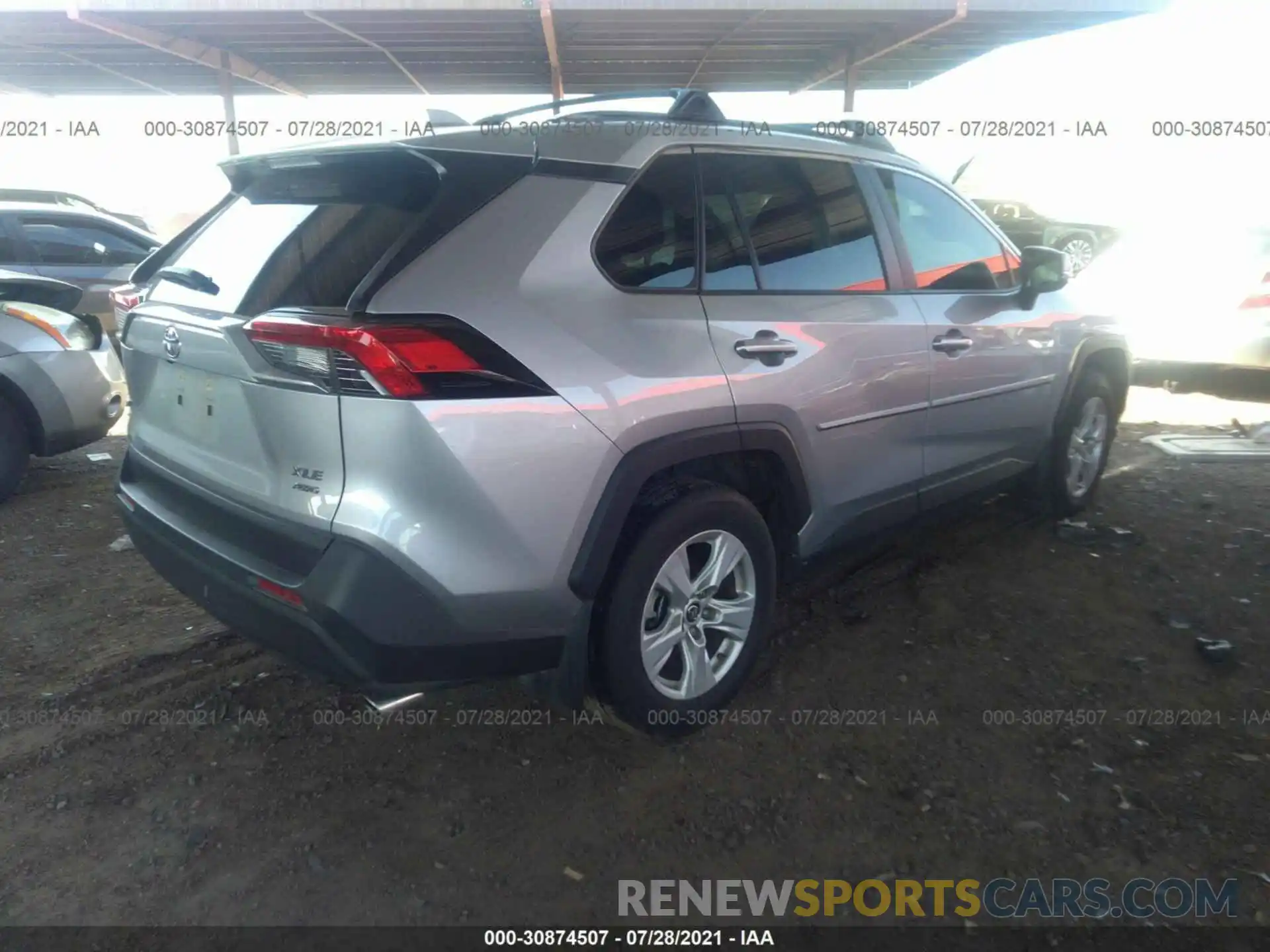 4 Фотография поврежденного автомобиля JTMP1RFV6KD508889 TOYOTA RAV4 2019